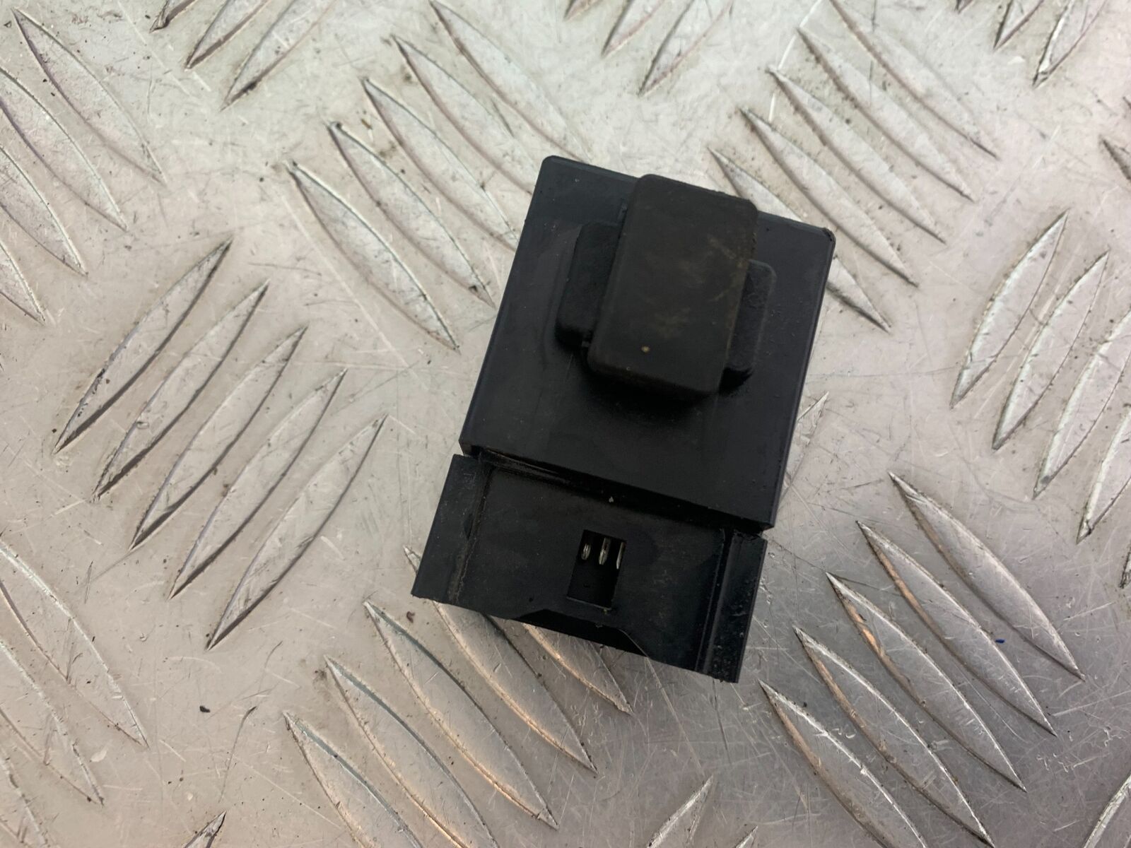 YAMAHA XJ6 XJ6-S MAIN RELAY   YEAR 2009-2015  (CMB1070)