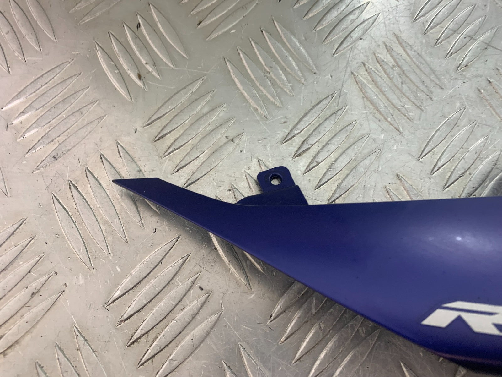 APRILIA RS660 RS 660 RIGHT SEAT PANEL YEAR 2020-2024 (CMB1202)