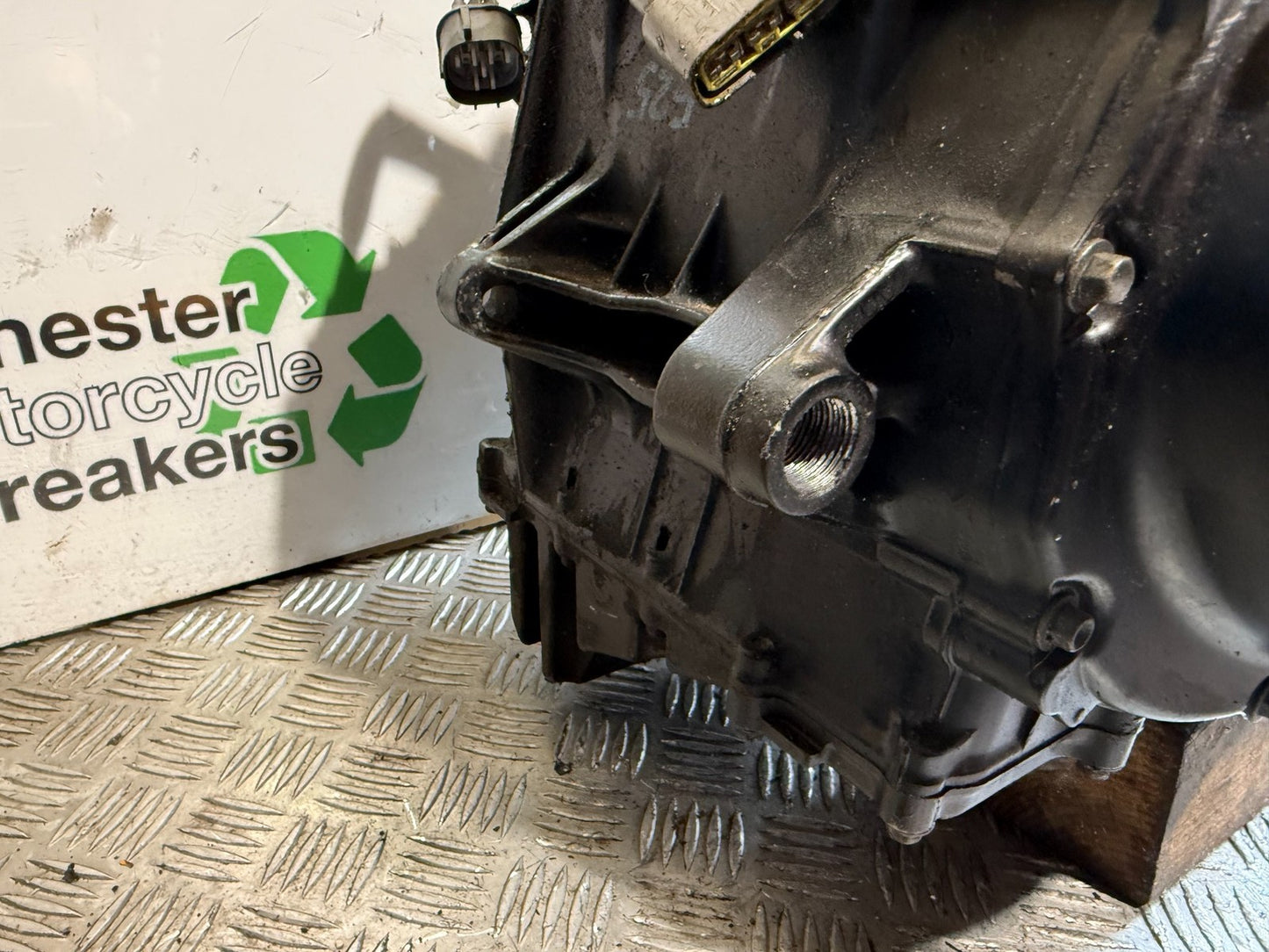 KAWASAKI ZX10R ZX10 R ENGINE 2008-2010 (CMB1301)