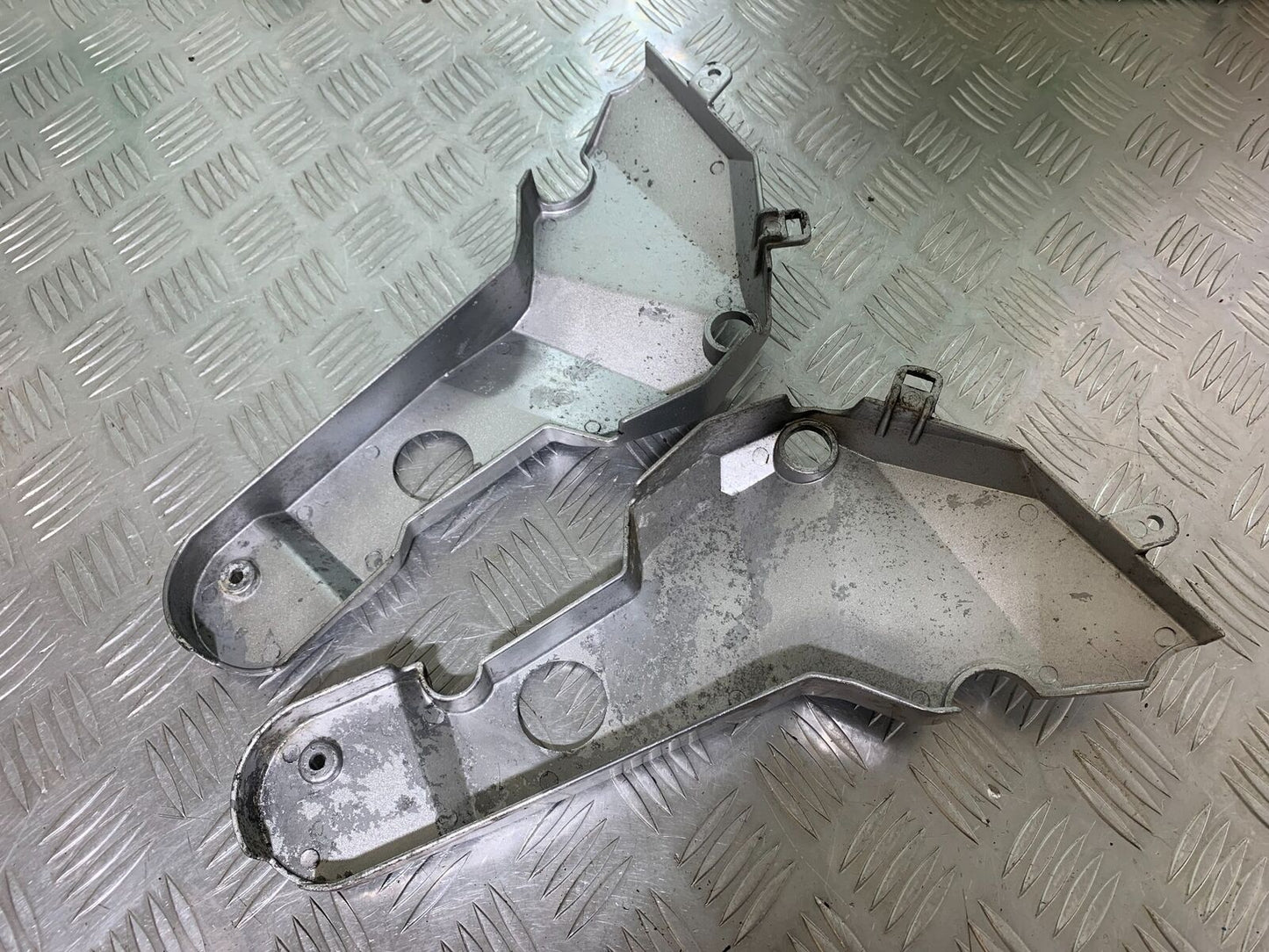 LEXMOTO LXR 125 LEFT AND RIGHT FRAME COVERS YEAR 2019-2023 (CMB1076)