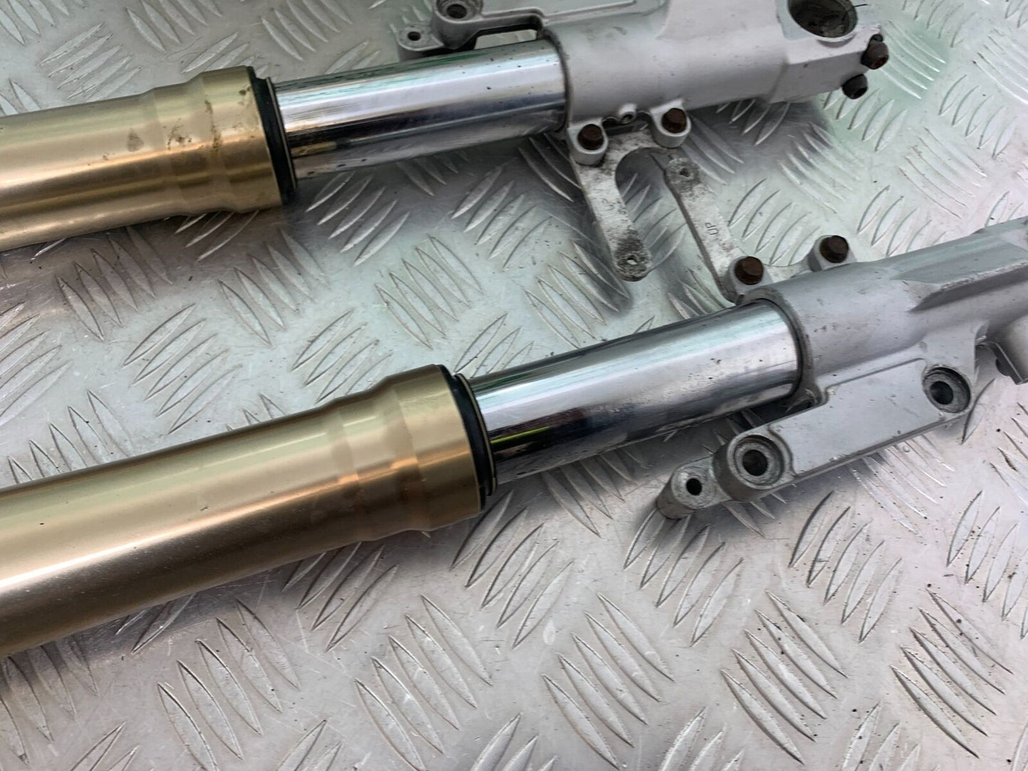KAWASAKI ZX12R ZX12 R FORKS   YEAR 2000-01 (CMB1038)