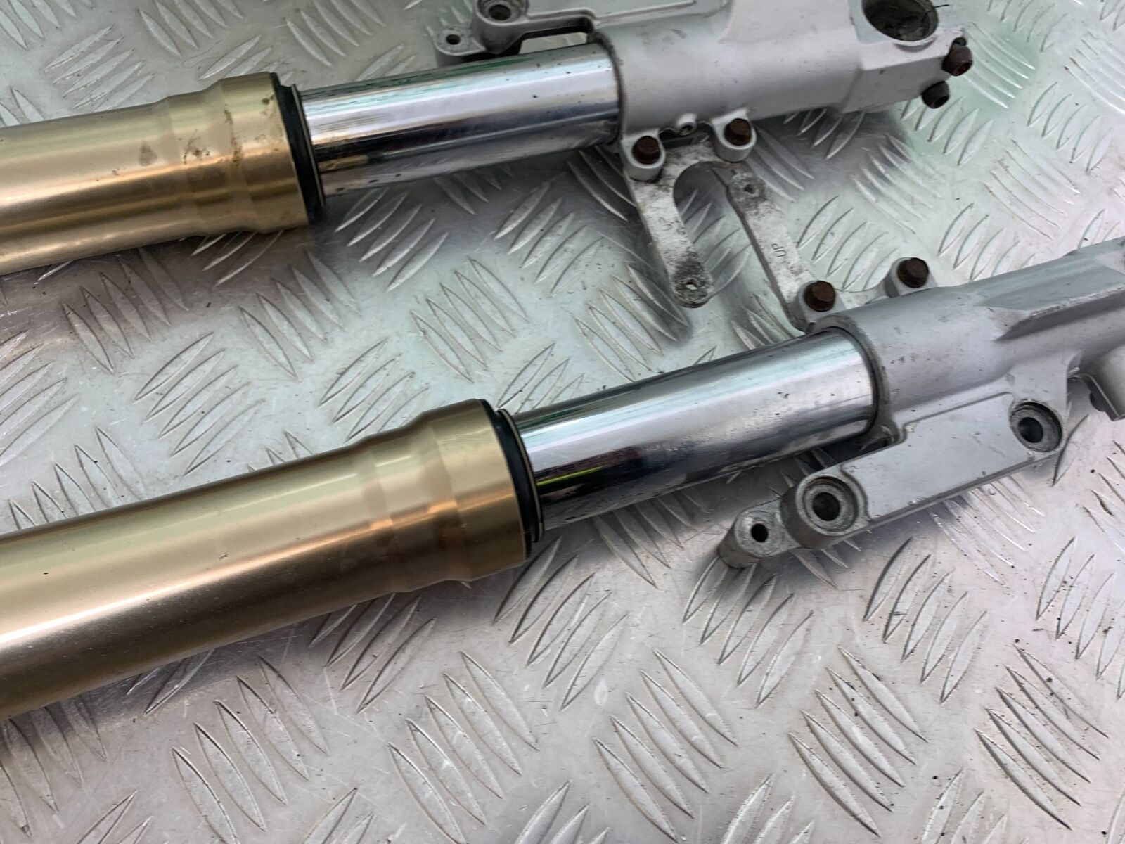 KAWASAKI ZX12R ZX12 R FORKS   YEAR 2000-01 (CMB1038)