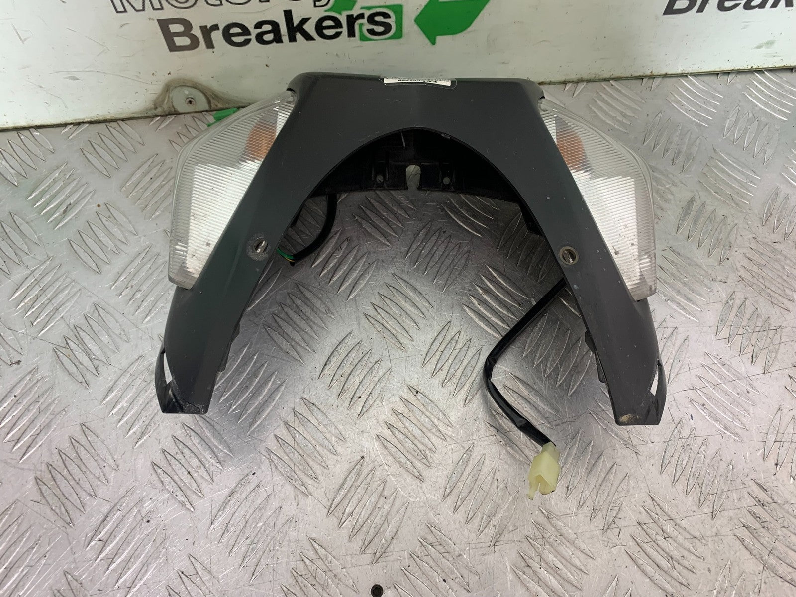 KAWASAKI GTR1400 GTR 1400 REAR INDICATORS AND PANEL YEAR 2007-2009 (CMB1306)