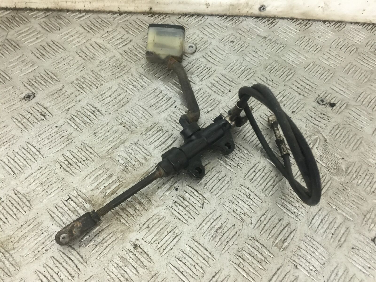 TRIUMPH 1050 SPRINT REAR BRAKE MASTER CYLINDER  YEAR 2004-2007 (STOCK 888)