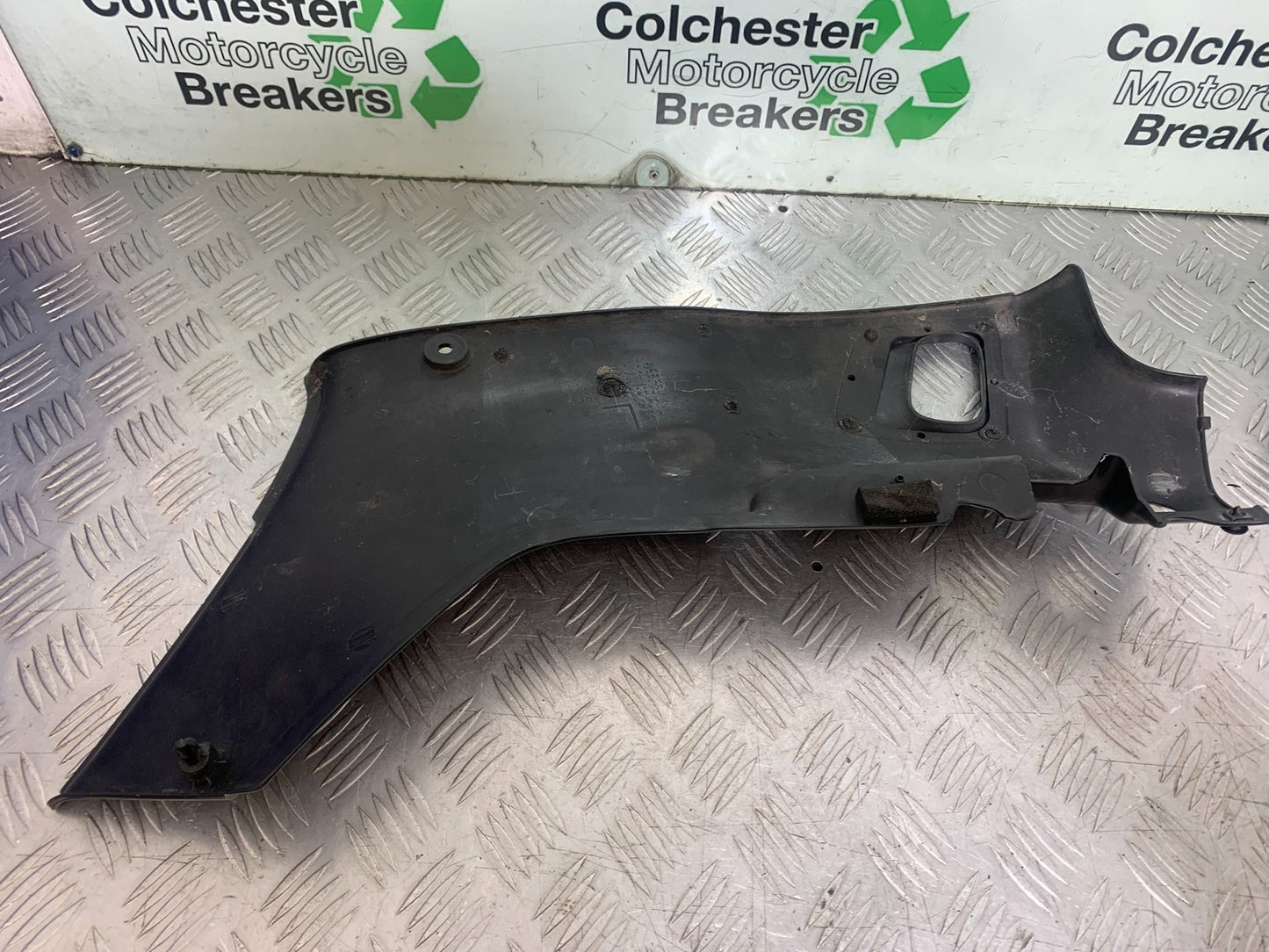 HONDA ST1100 PAN EUROPEAN LEFT SEAT PANEL  YEAR 1993-2001 (CMB1195)