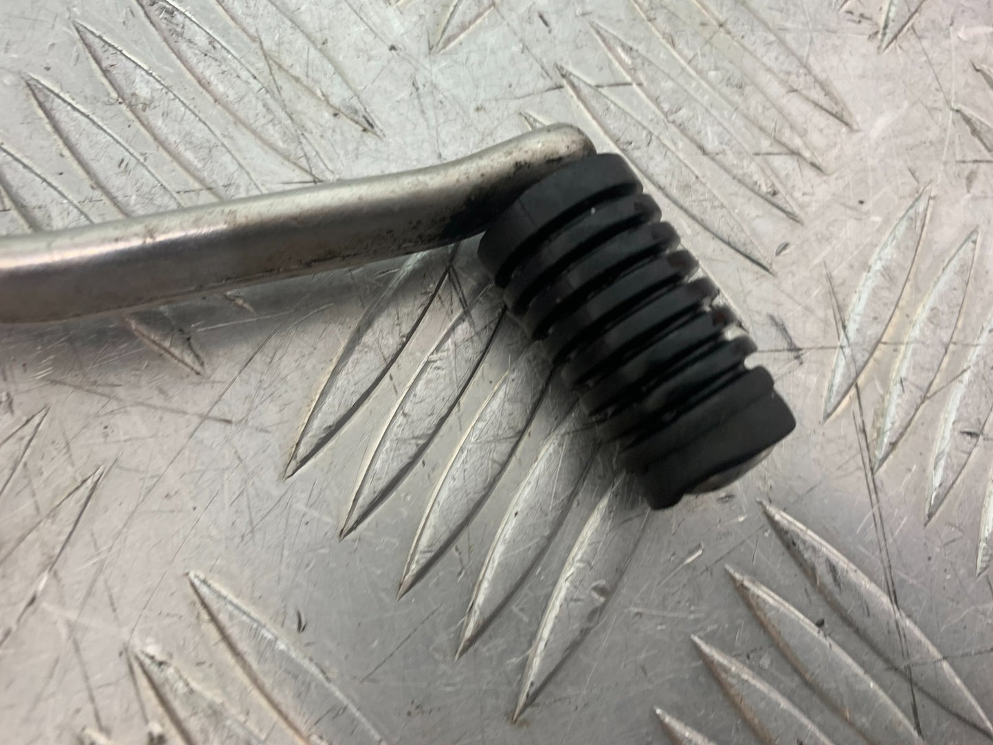 HONDA VFR800 PRE V-TEC GEAR LEVER YEAR 1998-2001 (CMB1233)