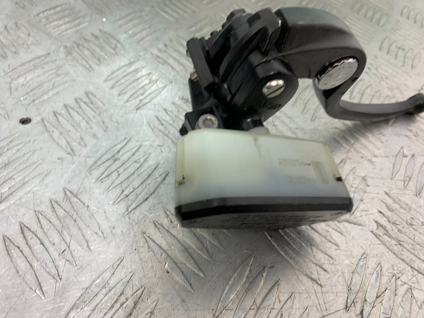 KAWASAKI GTR1400 GTR 1400 BRAKE MASTER CYLINDER   YEAR 2007-2009 (CMB1306)
