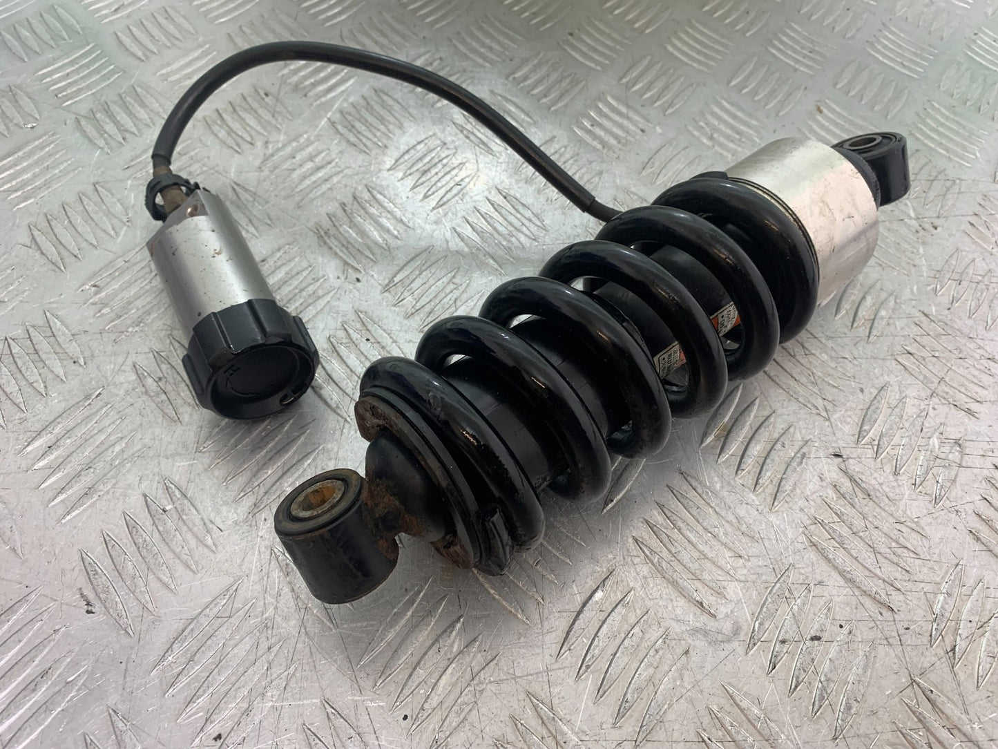 KAWASAKI 650 VERSYS REAR SHOCK YEAR 2015-2018 (CMB1288)