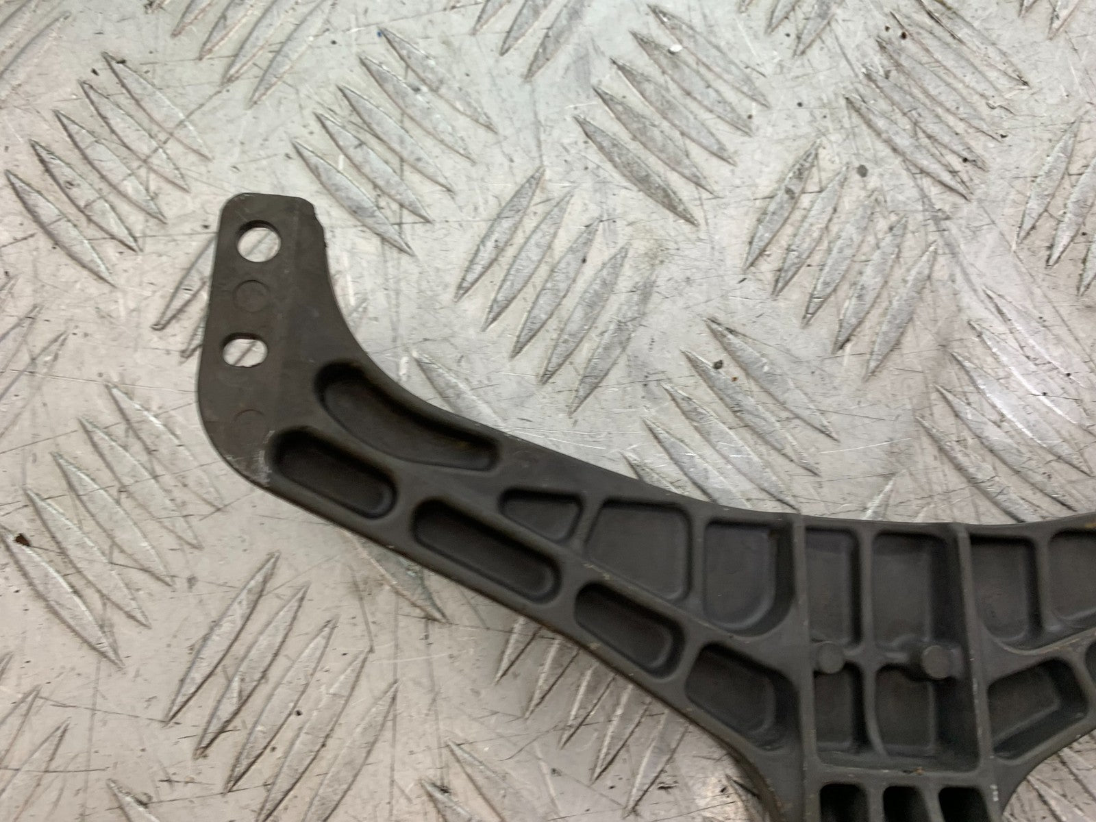KAWASAKI GTR1400 GTR 1400 BRACKET  YEAR 2007-2009 (CMB1306)
