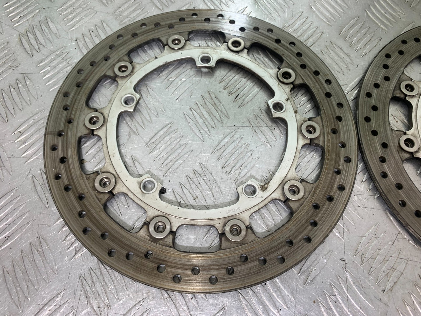 TRIUMPH 1050 SPRINT GT FRONT BRAKE DISCS  YEAR 2010-2016 (CMB1250)