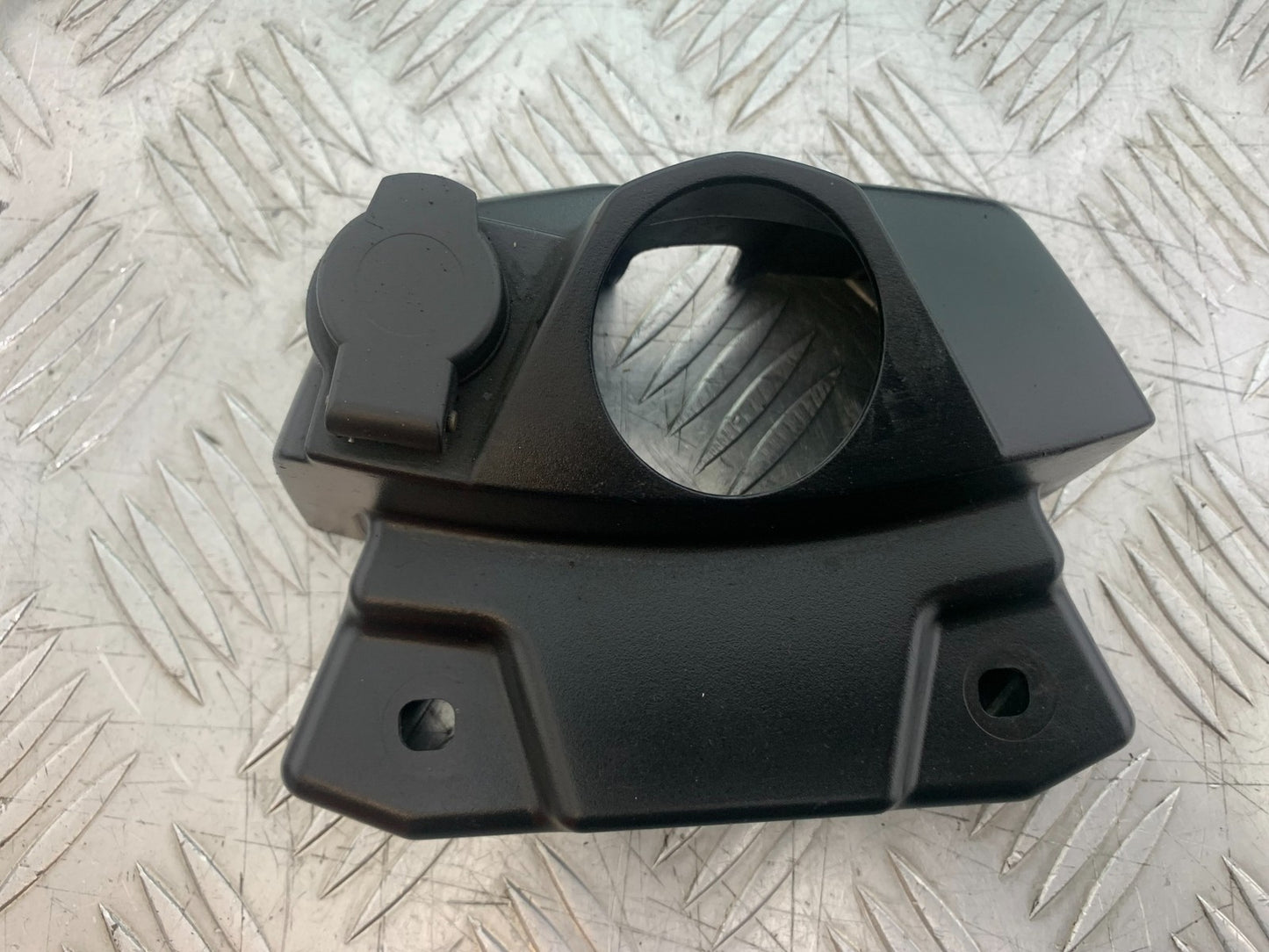 TRIUMPH TIGER 800 XRT IGNITION SWITCH COVER   2018-2020 (CMB1193)