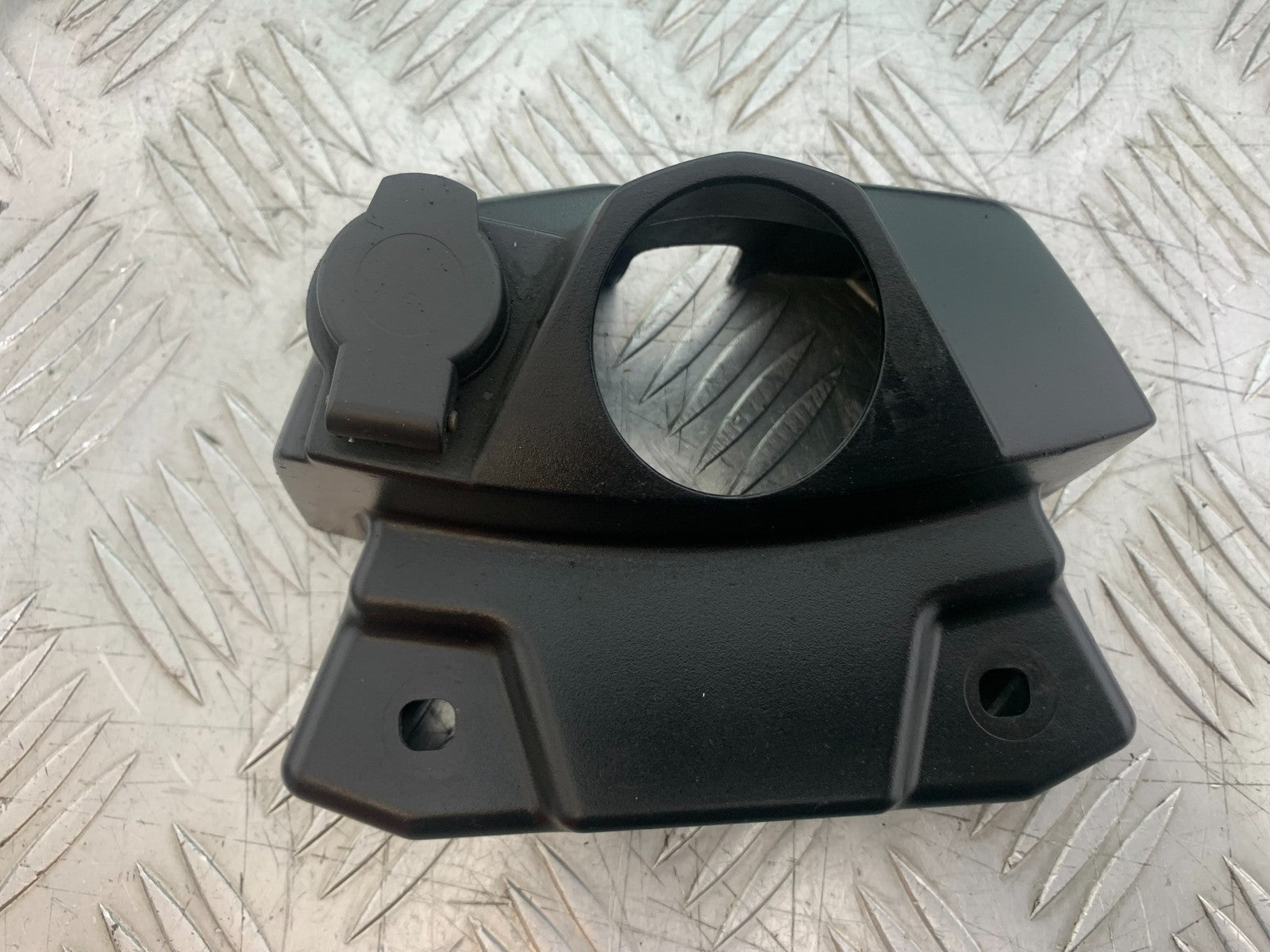 TRIUMPH TIGER 800 XRT IGNITION SWITCH COVER   2018-2020 (CMB1193)