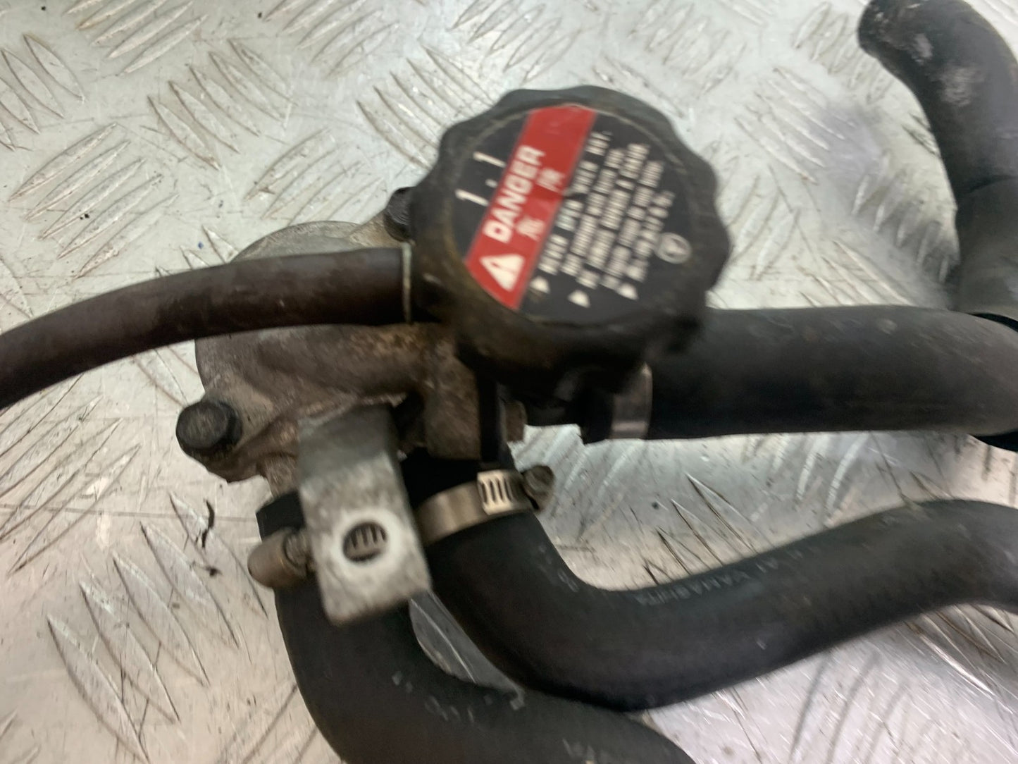 HONDA NT650 V DEAUVILLE THERMOSTAT  YEAR 1998-01(CMB1320)