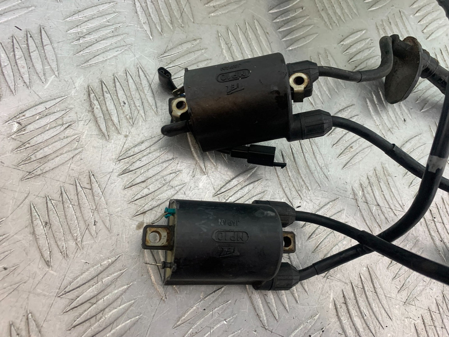 HONDA NTV 600 REVERE COILS AND CAPS YEAR 1988-1996  (CMB1281)