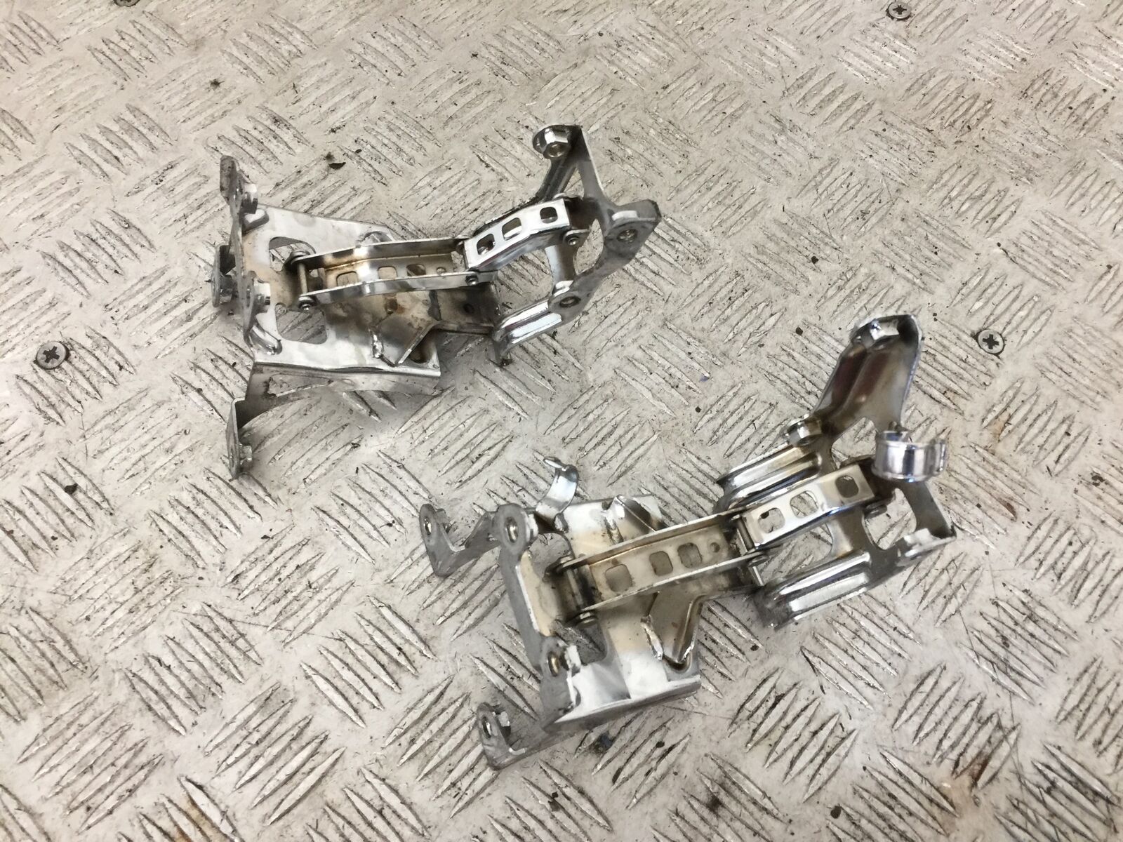 HONDA GL1800 GL 1800 2X BRACKETS  YEAR 2004-10 ABS (STOCK 890)