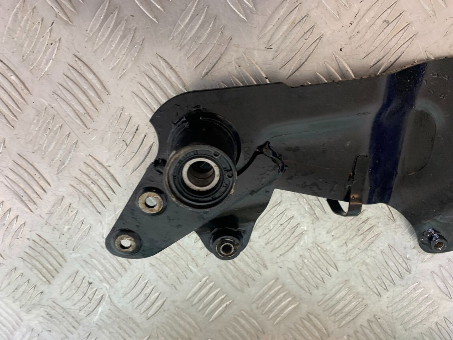 MOTORINI MISANO SXI 125 EXHAUST BRACKET YEAR 2022 (CMB1078)