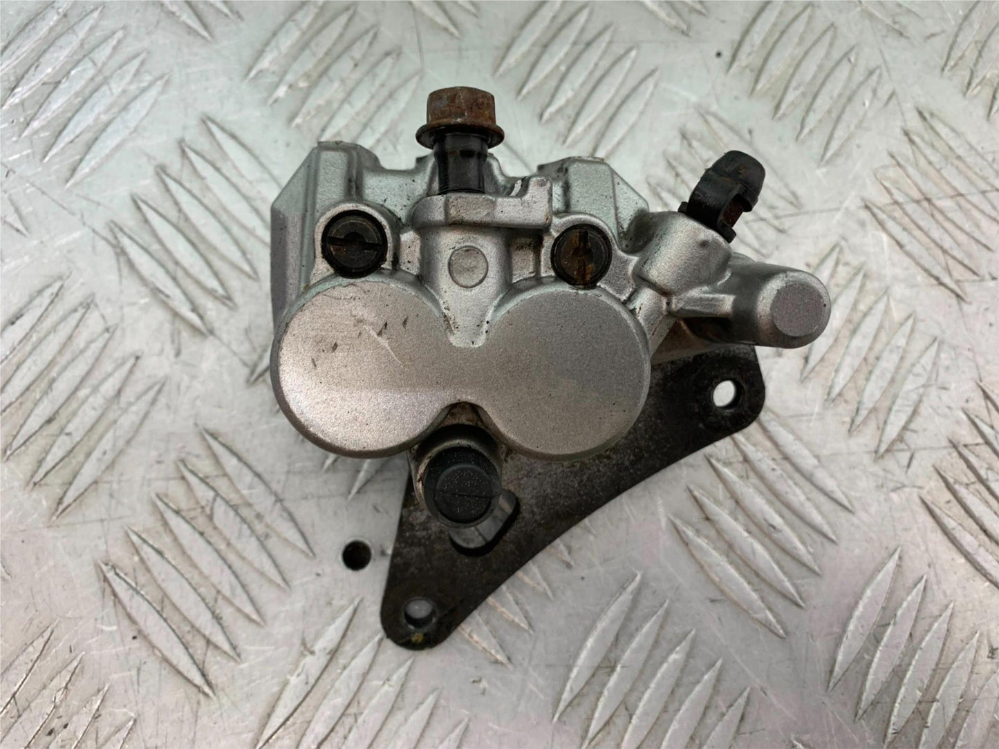 HONDA XL125 VARADERO FRONT BRAKE CALIPER  YEAR 2001-2006  (CMB1304)