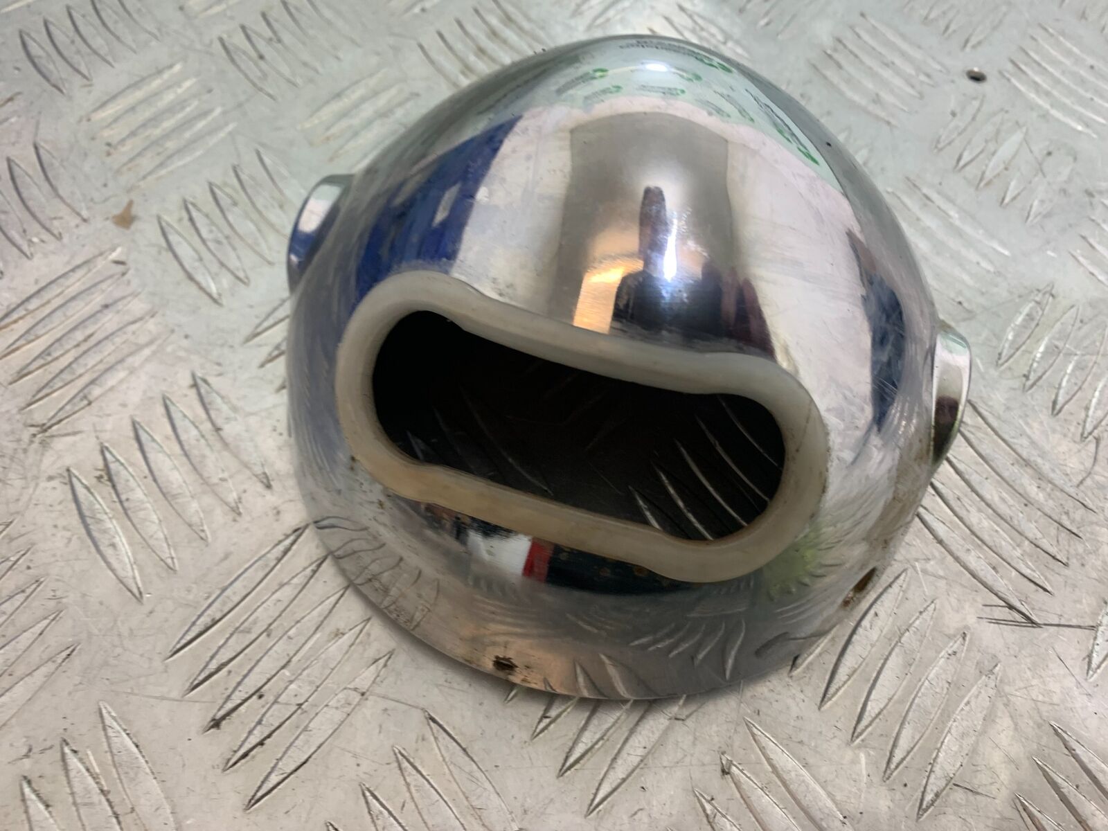 MUTT GT-SS 125 HEADLIGHT BACKING   YEAR 2020- 2024 (CMB1085)