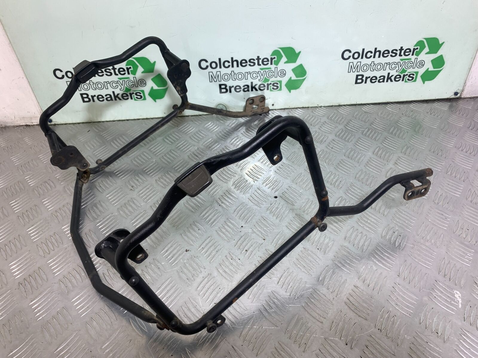 SUZUKI DL 650 V-STROM PANNIER RAILS  YEAR 2020 (CMB1117)