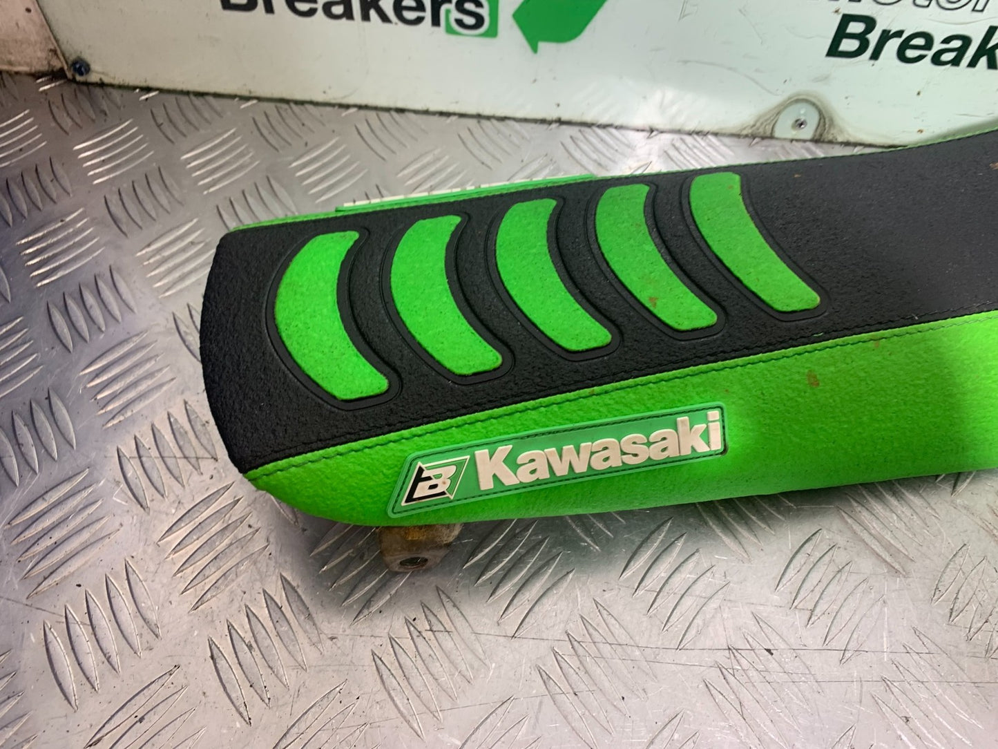 KAWASAKI KXF450 KXF 450 SEAT  YEAR 2013 CMB1217)