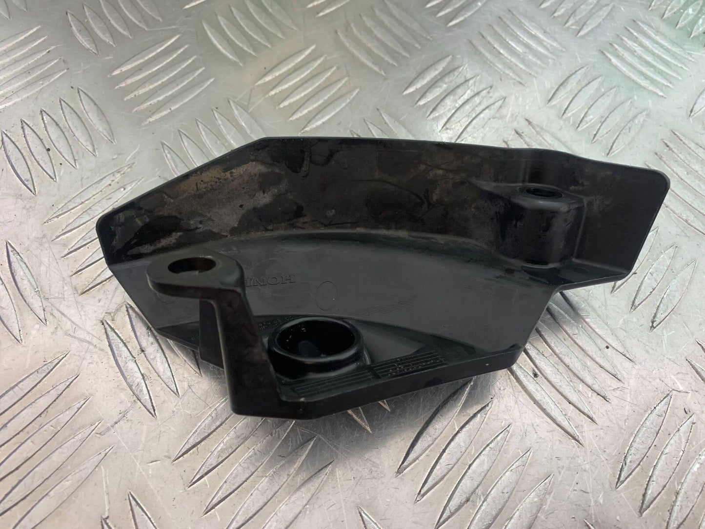 HONDA CRF1000 (DCT) AFRICA TWIN HAND BRAKE CALIPER GUARD  YEAR 2017 (CMB1030)