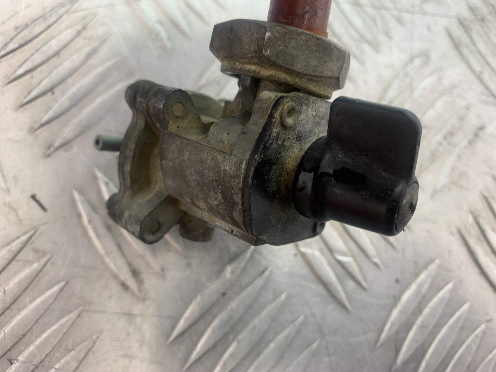 HONDA VTX1300 S-6  PETROL TAP YEAR 2004-09 (CMB1159)