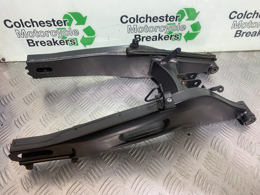 YAMAHA YZF R7 SWINGARM YEAR 2022-2025 (CMB1255)
