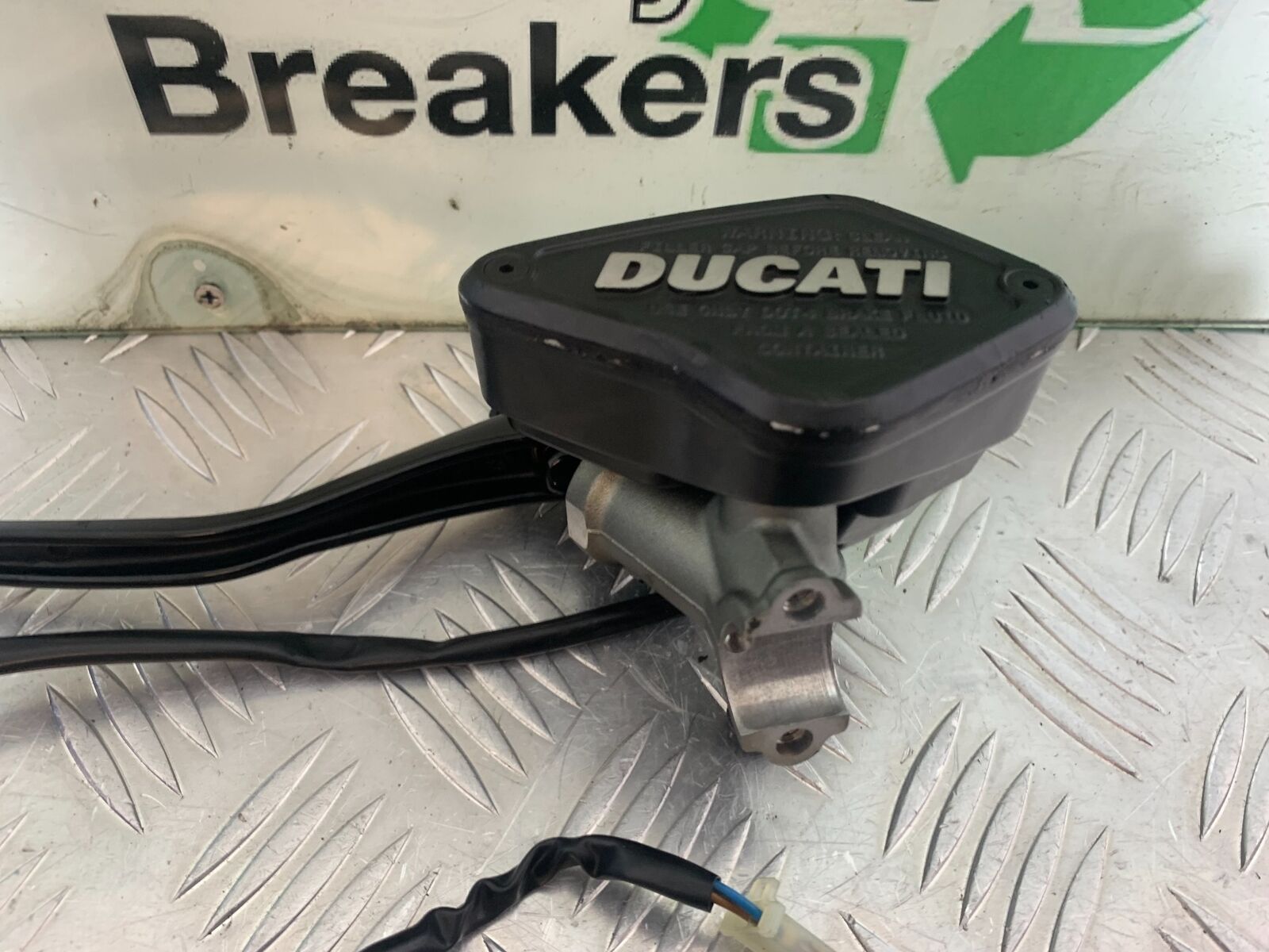 DUCATI DIAVEL 1200 CLUTCH MASTER CYLINDER  YEAR 2014-17 (CMB1054)