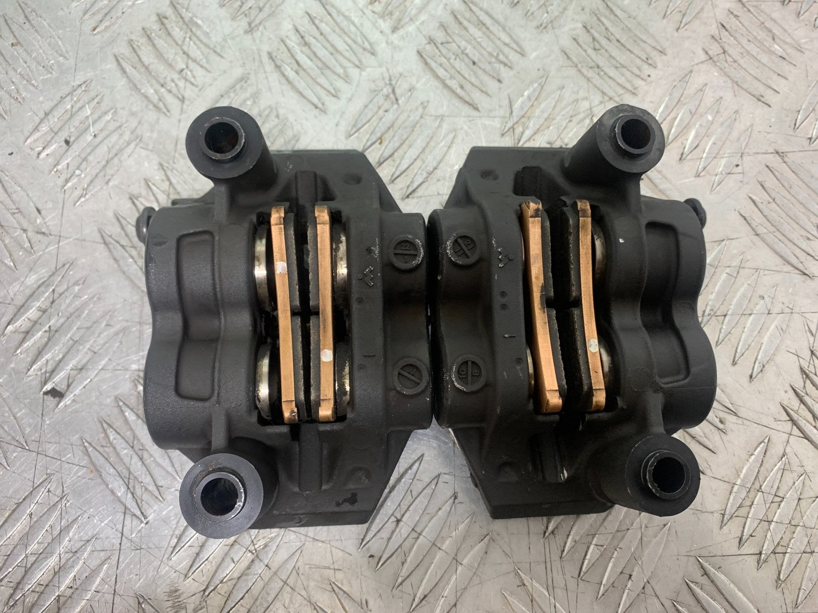 YAMAHA XSR900 XSR 900 FRONT BRAKE CALIPERS  YEAR 2022-2024 (CMB1215)