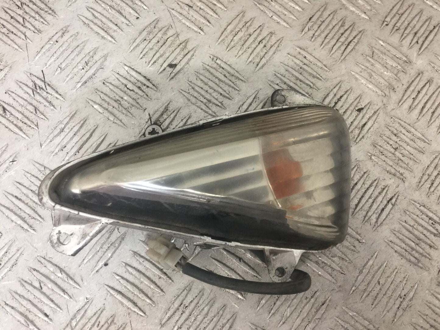 HONDA CBF600 CBF 600 FRONT RIGHT INDICATOR YEAR 2004 -07 (STOCK 909)