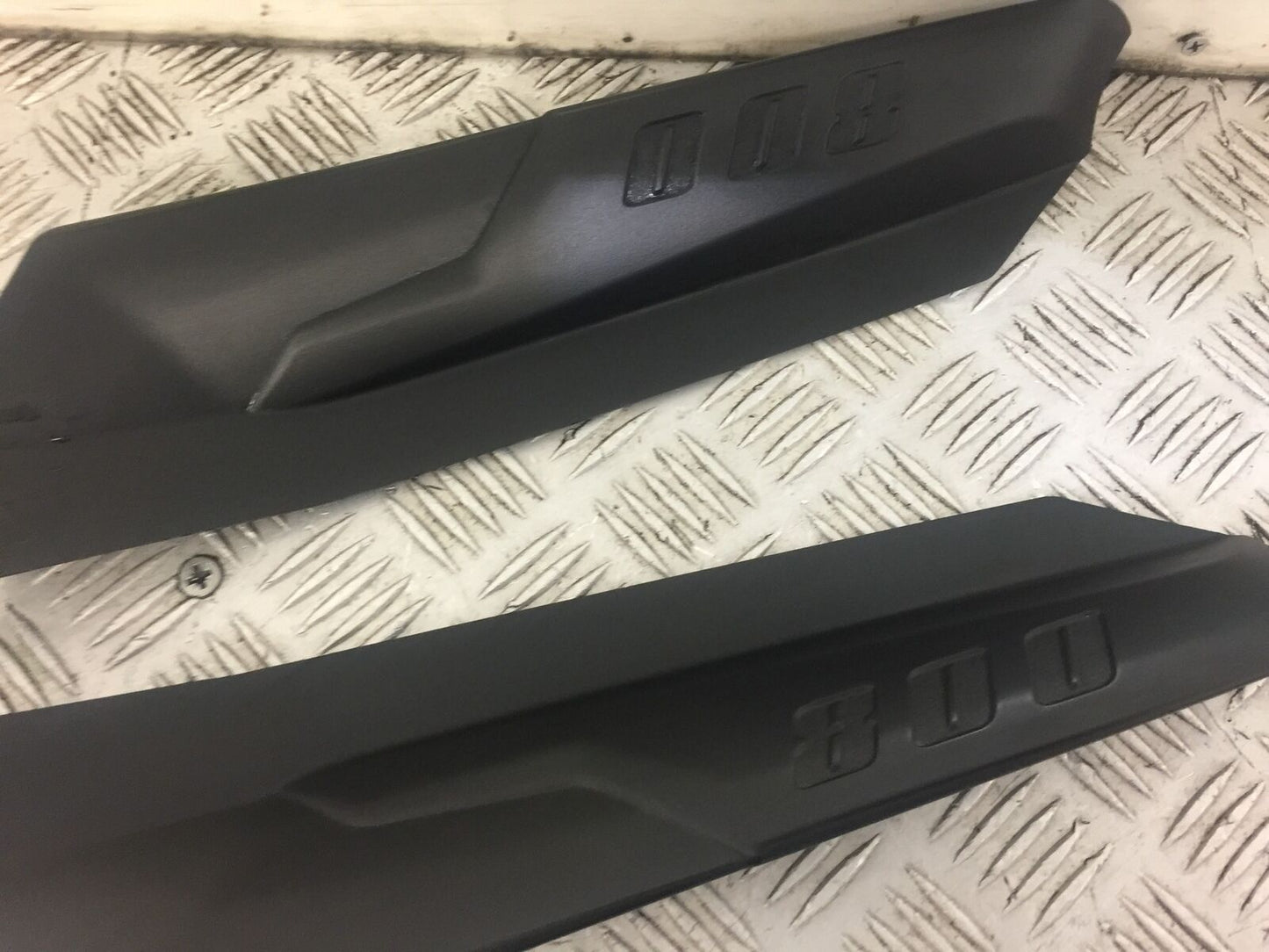 TRIUMPH TIGER 800 XRT LEFT AND RIGHT INFILLS  2015-2017  (STOCK 506)