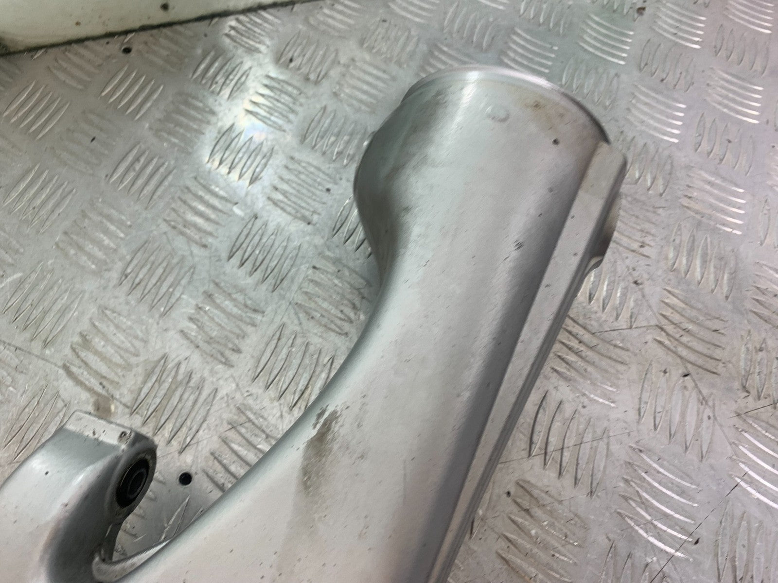 BMW R850 R R850R SWINGARM  YEAR 1994-2002 (CMB1170)