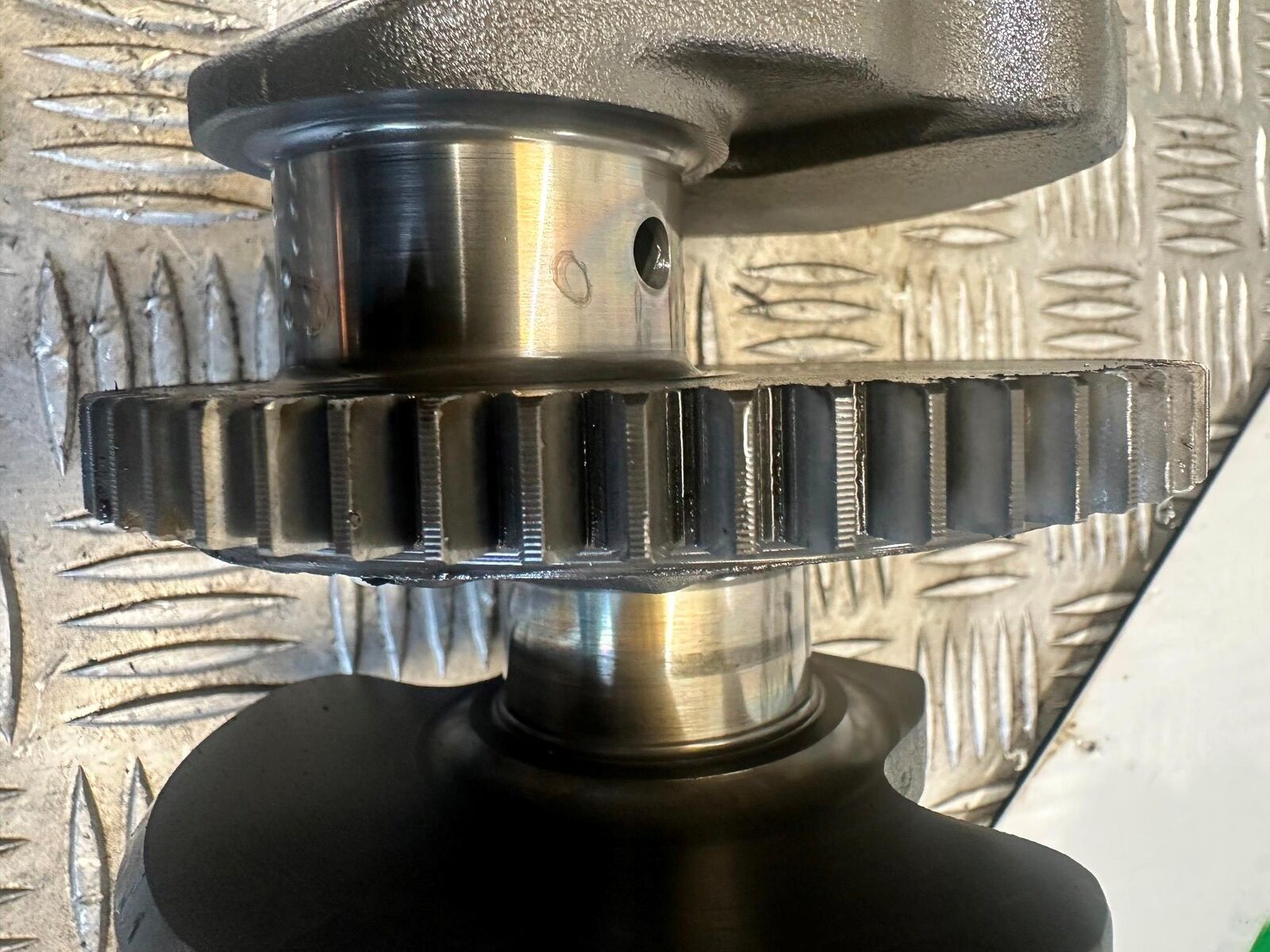 HONDA CBR1100 XX BLACKBIRD CRANKSHAFT YEAR 1996-1998 (CMB1017)