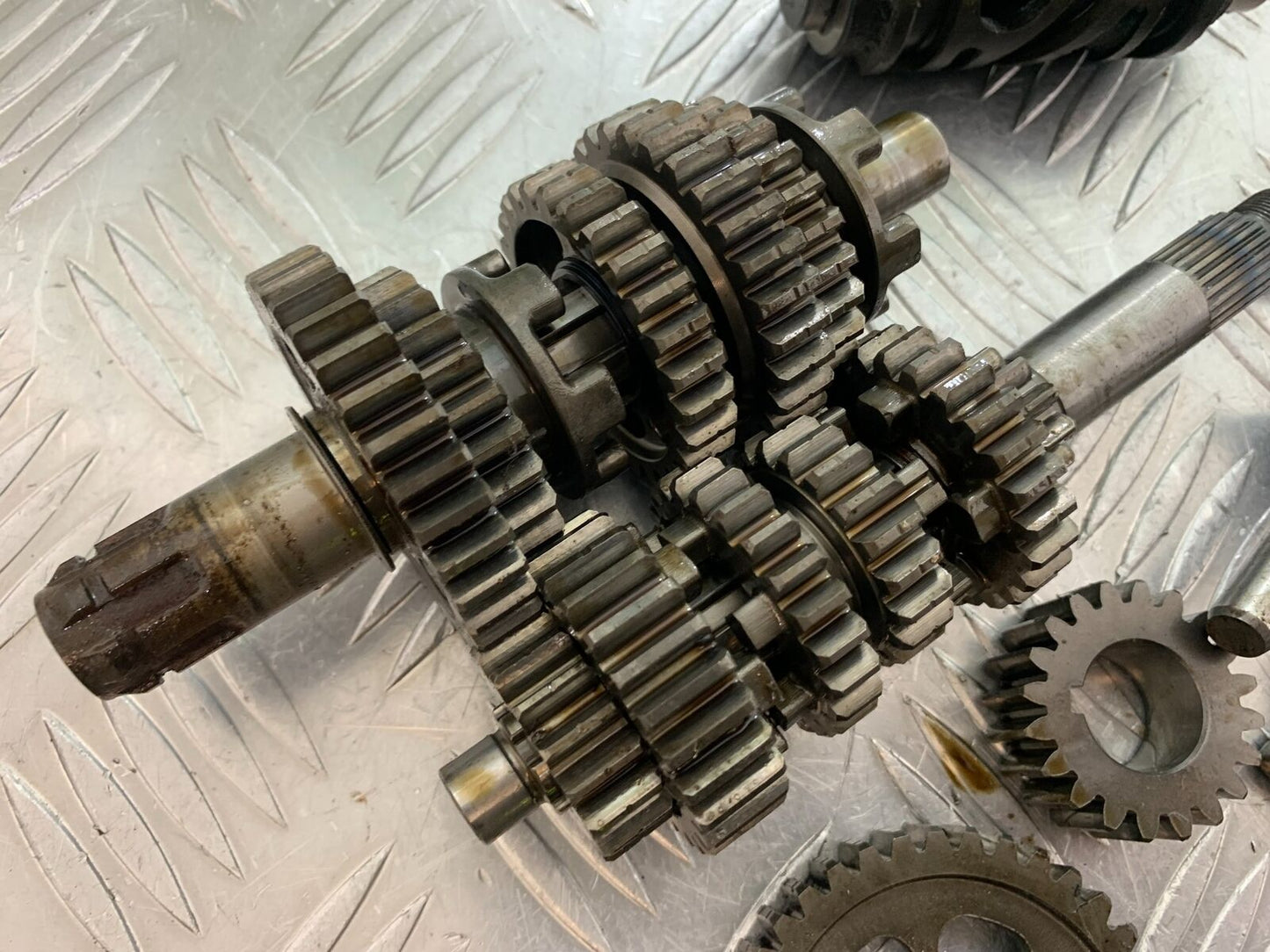 HONDA CBR125 CBR 125 GEARBOX YEAR 2004-06  (CMB1040)