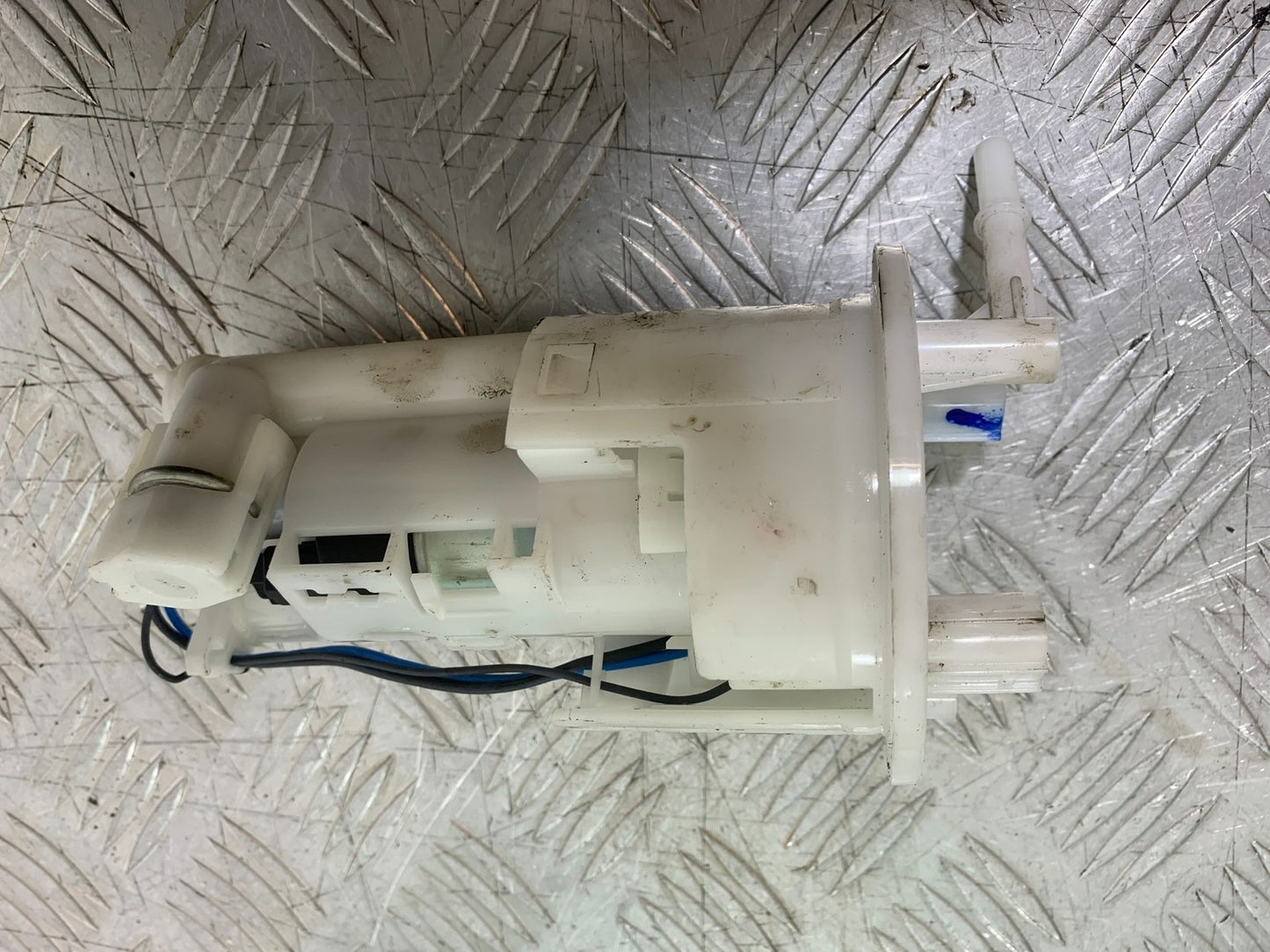 TRIUMPH TRIDENT 660 PETROL PUMP  YEAR 2021-2024 (CMB1295)