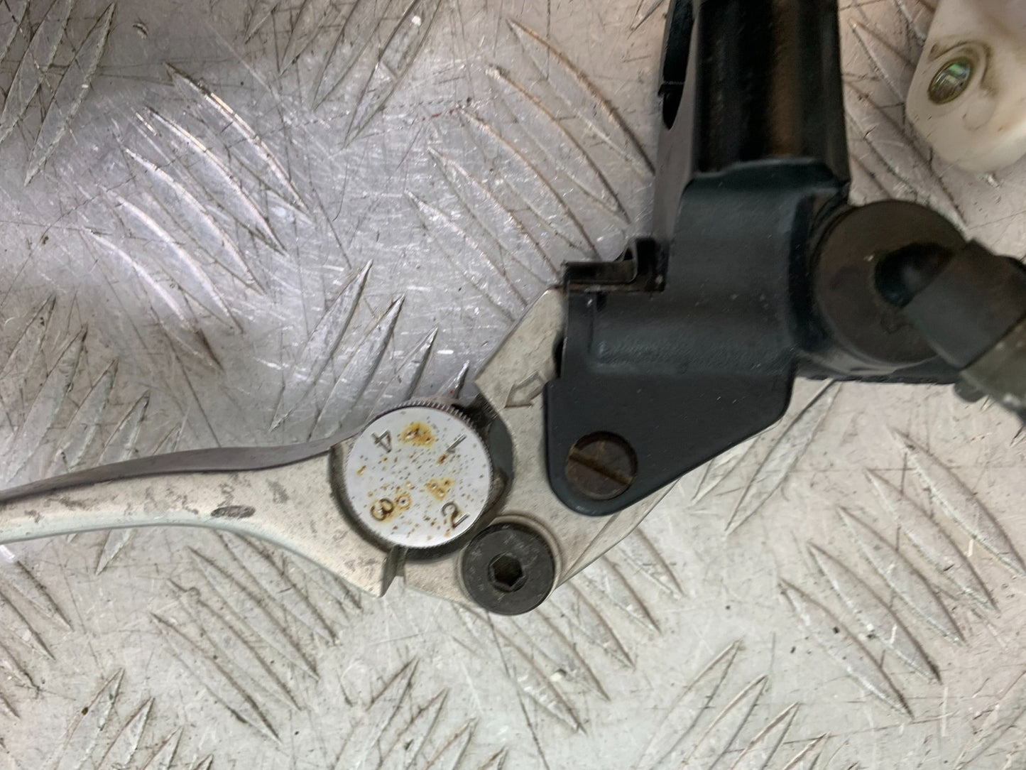 TRIUMPH 955I SPRINT RS FRONT MASTER CYLINDER   YEAR 1999-03 (CMB1313)