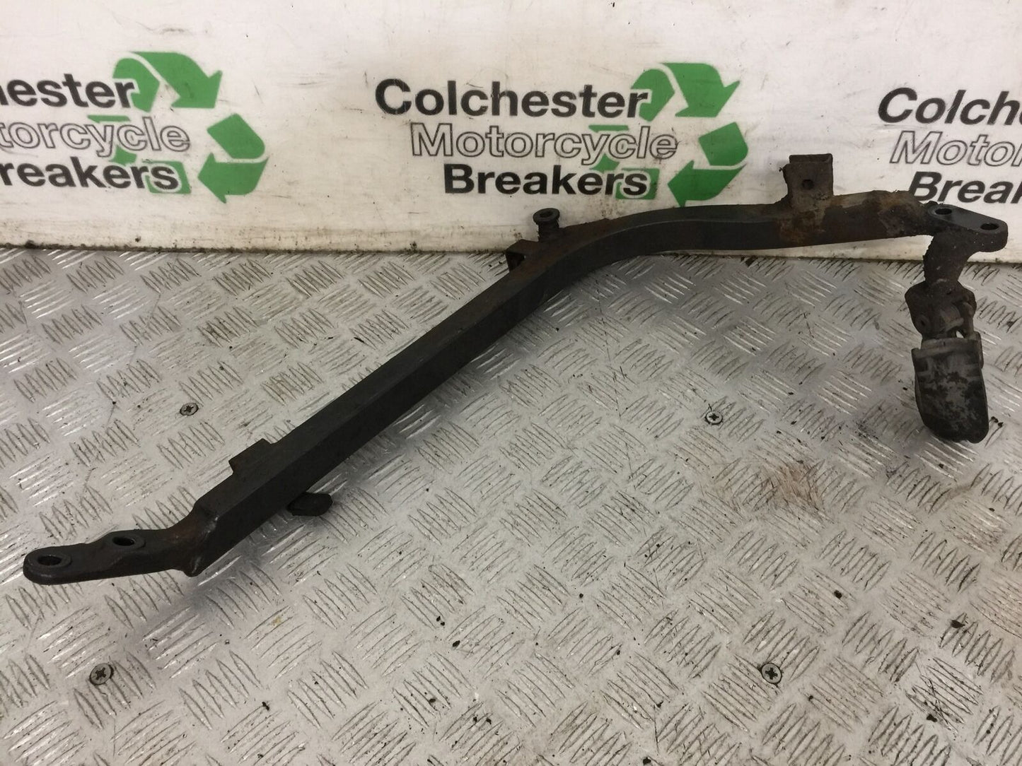 YAMAHA XTZ 750 SUPER TENERE LEFT FRAME RAIL  YEAR 1990-1995 (STOCK 889)