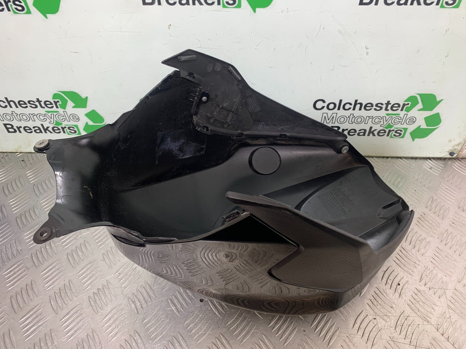 HONDA CBR1000 rr FIREBLADE PETROL TANK COVER 2012-2016 (CMB1280)