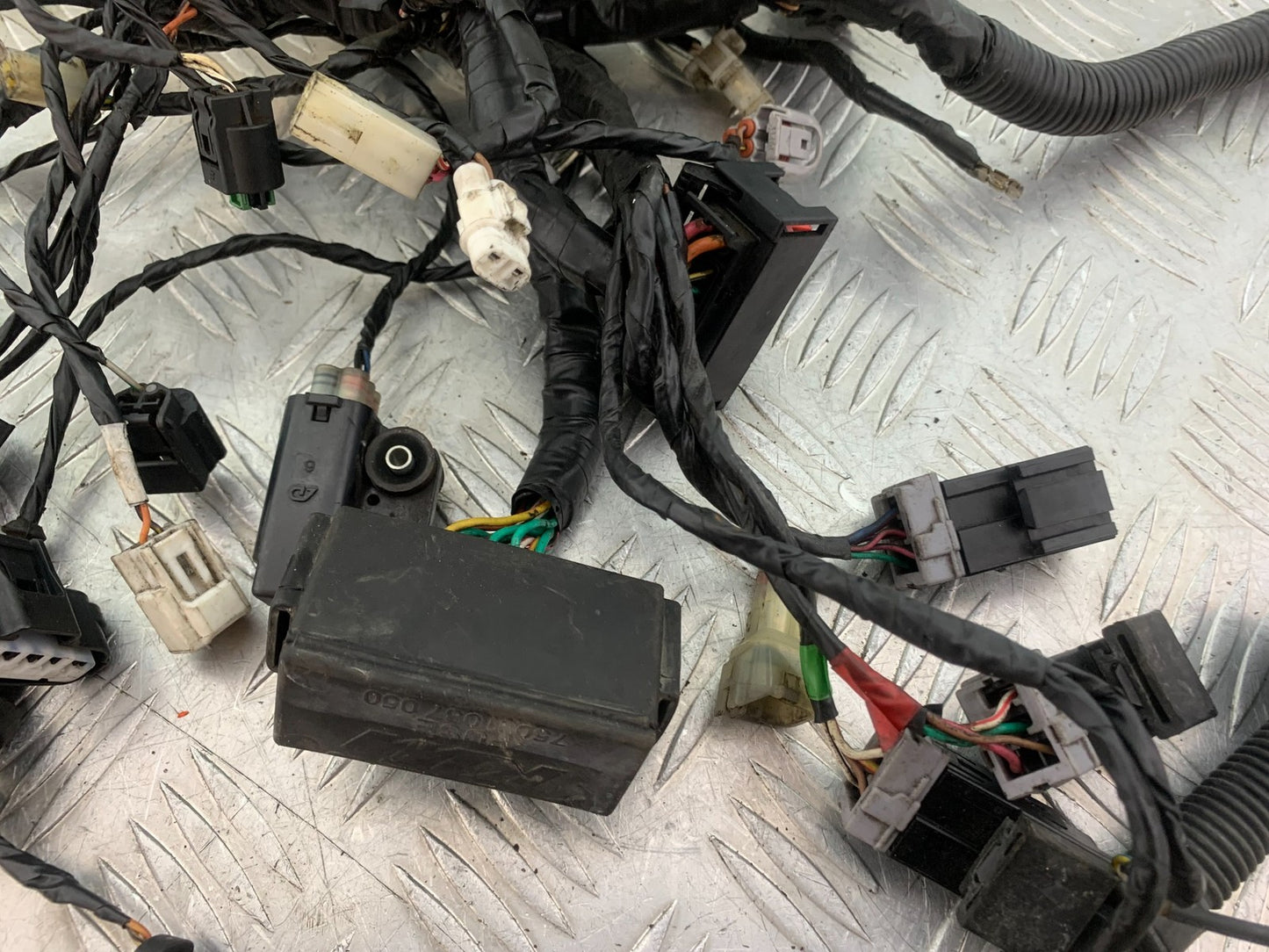 KTM 690 DUKE R LC4 WIRING LOOM HARNESS YEAR 2012-2015  (CMB1180)