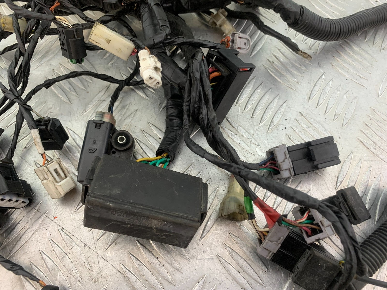KTM 690 DUKE R LC4 WIRING LOOM HARNESS YEAR 2012-2015  (CMB1180)