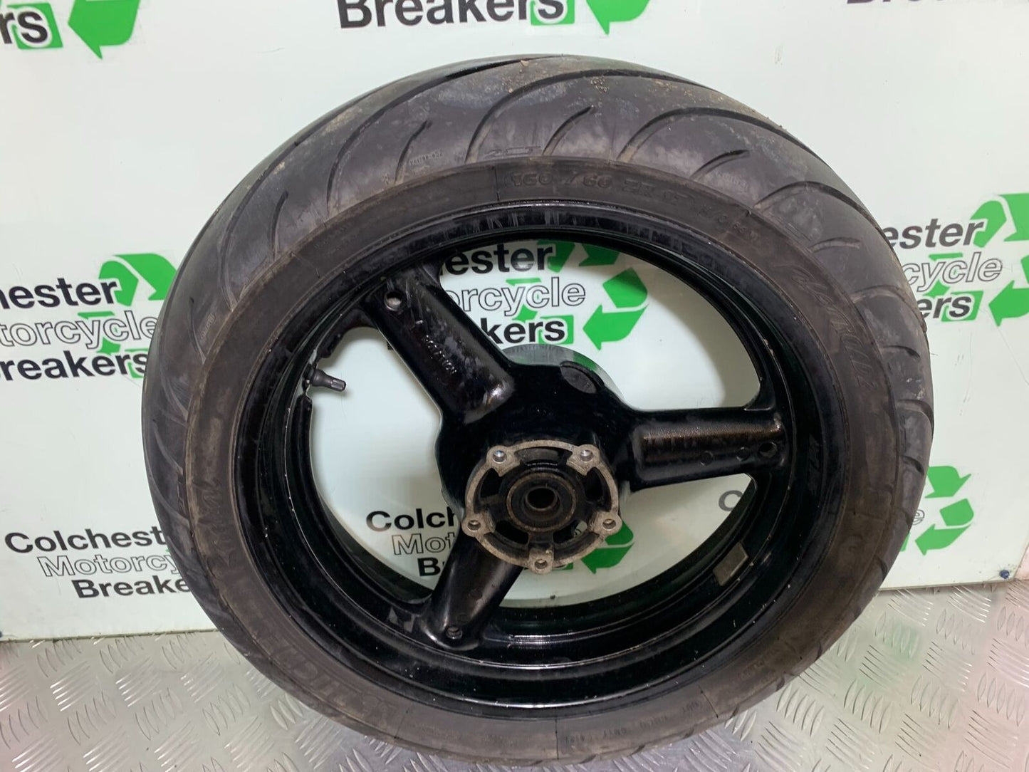 SUZUKI GSF650 GSF 650 REAR WHEEL   YEAR 2005-06  (CMB1028)