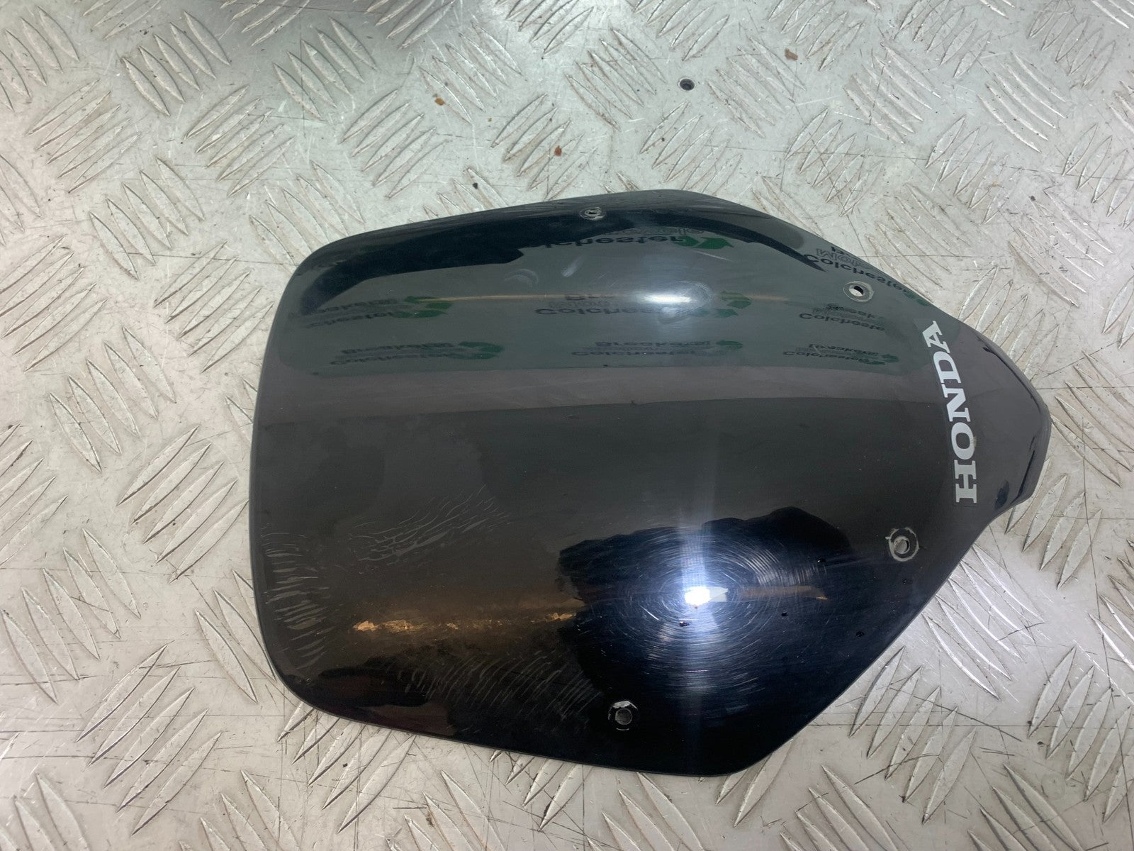 HONDA CBF125 CBF 125 SCREEN YEAR 2009-14  (CMB1172)