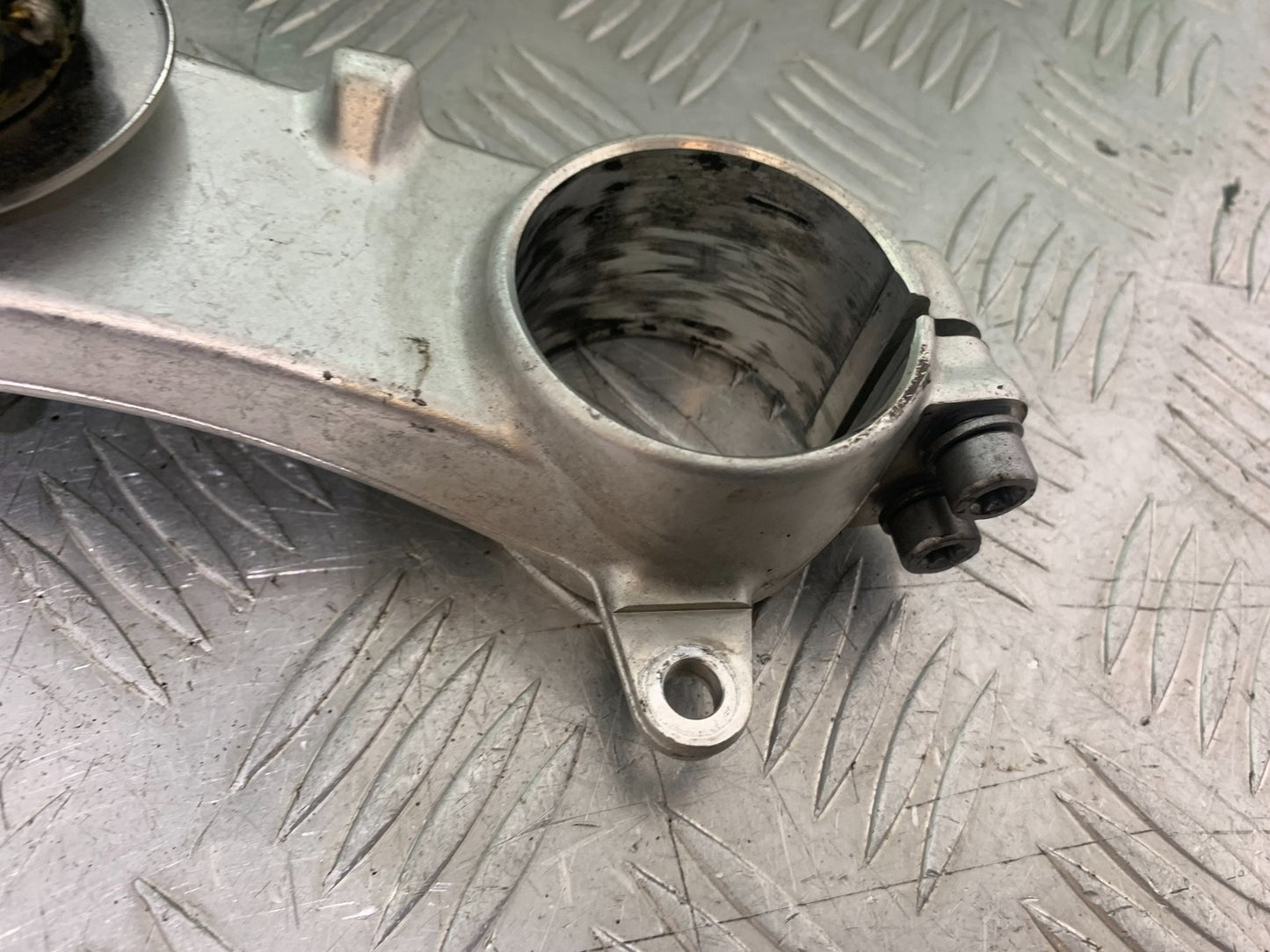 BMW S1000 RR BOTTOM YOKE  YEAR 2015-2018 (CMB1246)