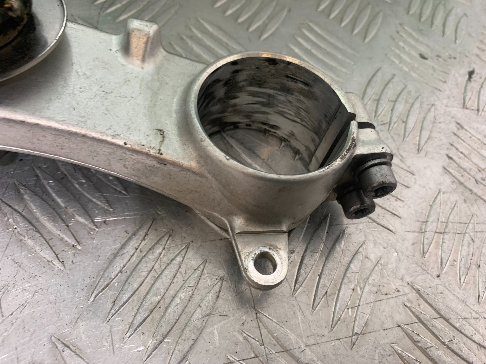 BMW S1000 RR BOTTOM YOKE  YEAR 2015-2018 (CMB1246)