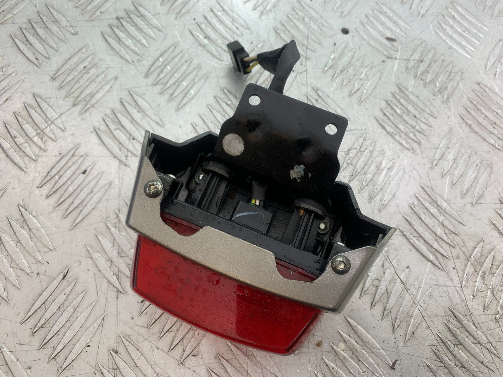 ROYAL ENFIELD HIMALAYAN 411 REAR LIGHT YEAR 2018-2023 (CMB1279)