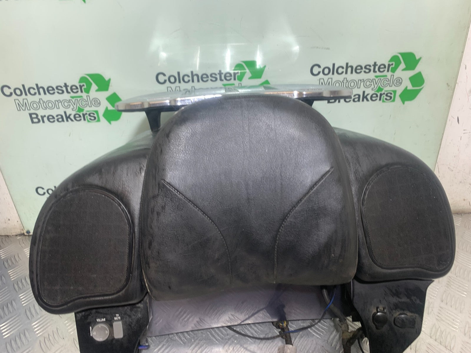 BMW K1200 K 1200 LT TOP BOX  YEAR 1999-07 (CMB1271)