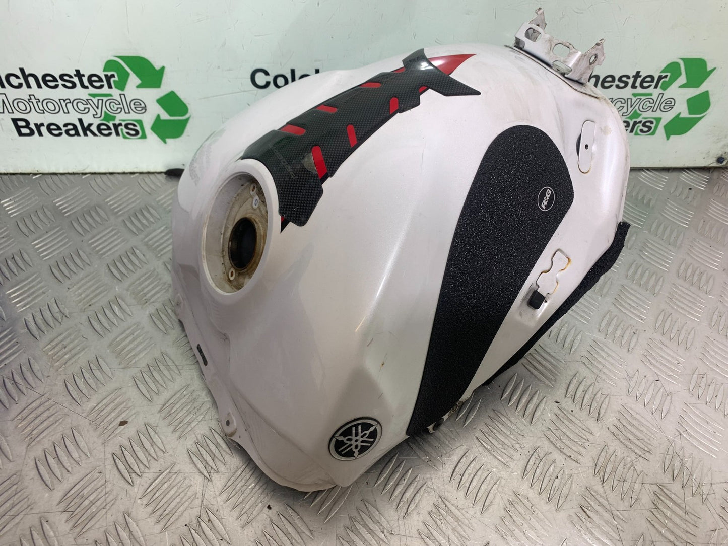 YAMAHA YZF R1 4C8 PETROL TANK  YEAR 2007-2008 (CMB1237)