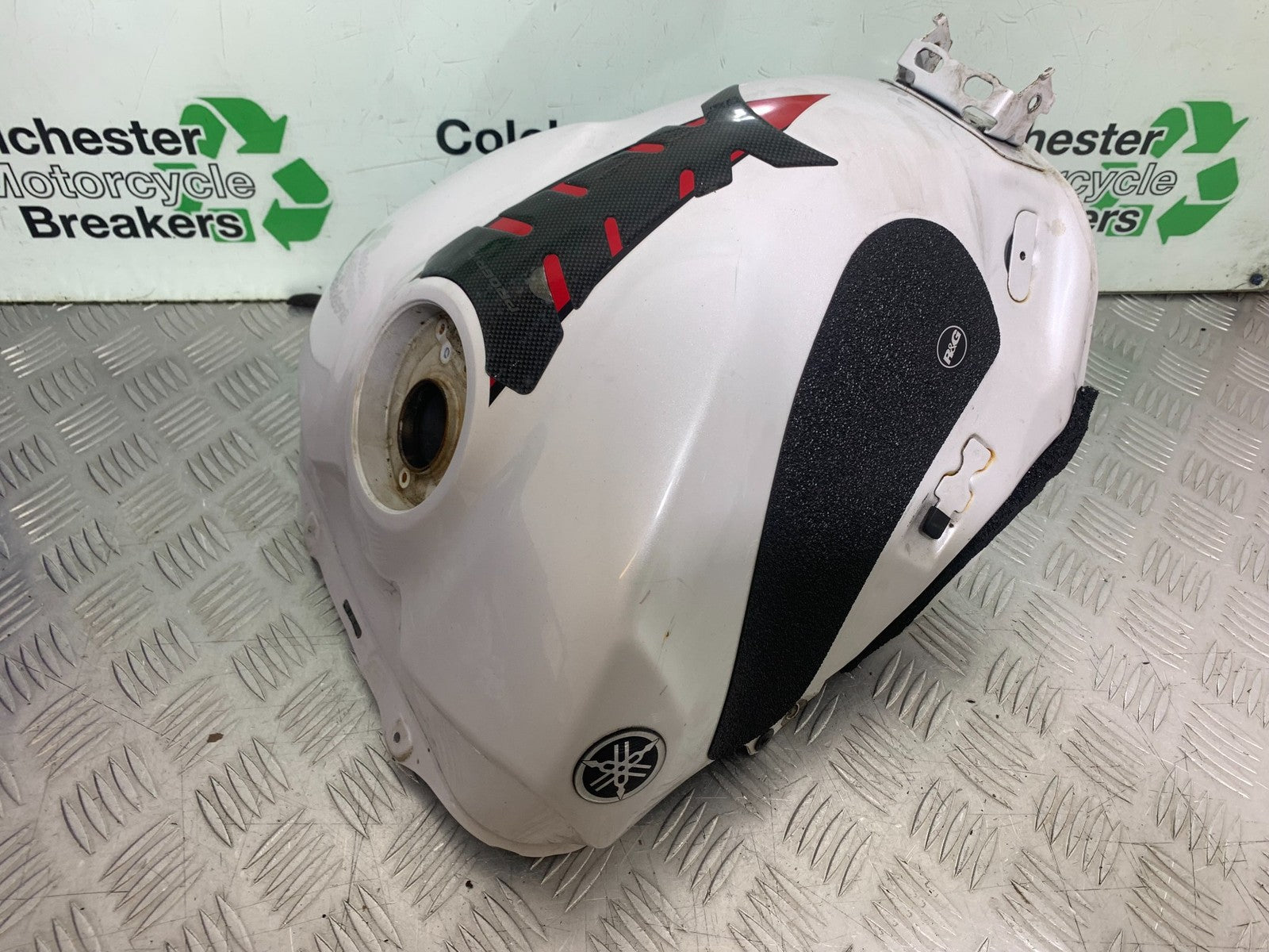 YAMAHA YZF R1 4C8 PETROL TANK  YEAR 2007-2008 (CMB1237)