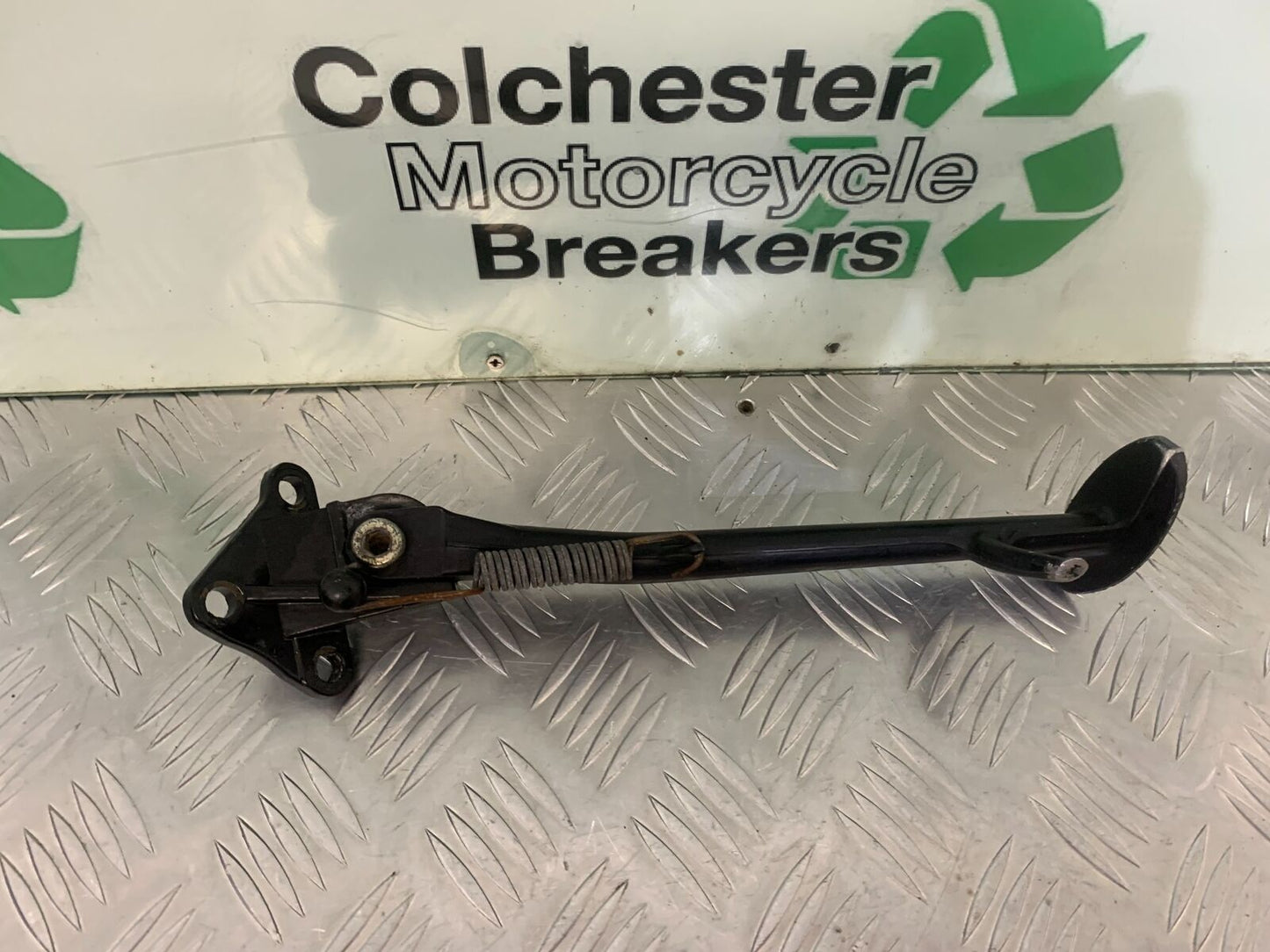 TRIUMPH 955I SPRINT RS SIDE STAND   YEAR 1999-04 (STOCK 989)