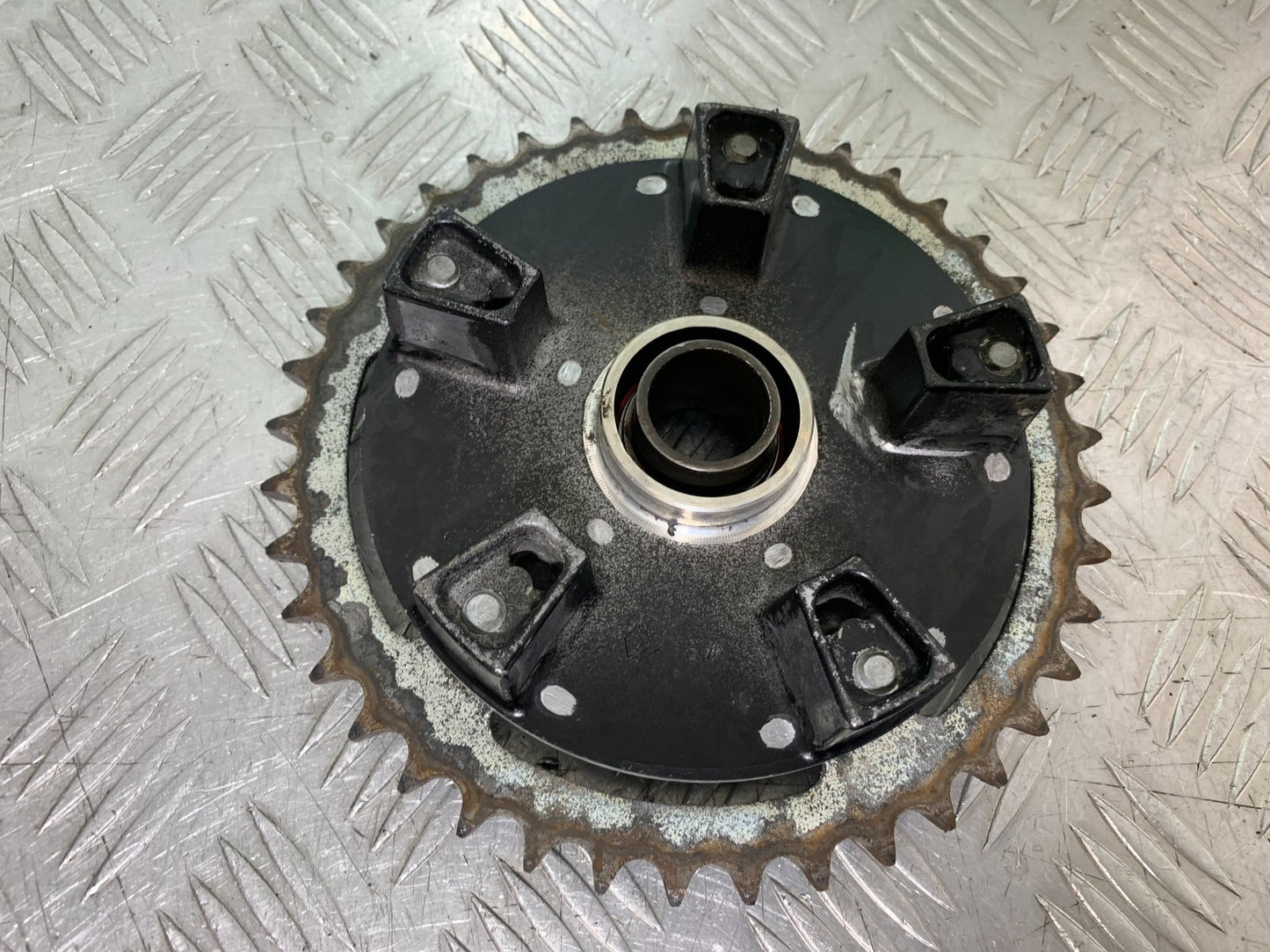 SUZUKI DL1000 V-STROM SPROCKET CARRIER  YEAR 2014-2019 (CMB1325)